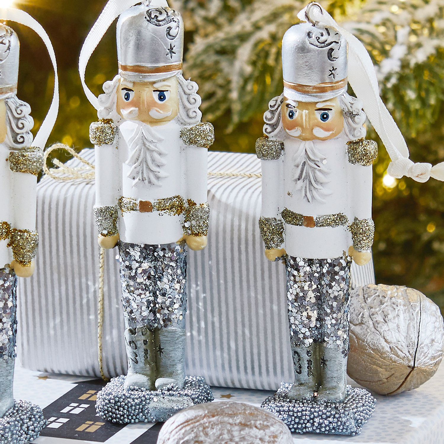 Set de 4 colgantes Sebastien