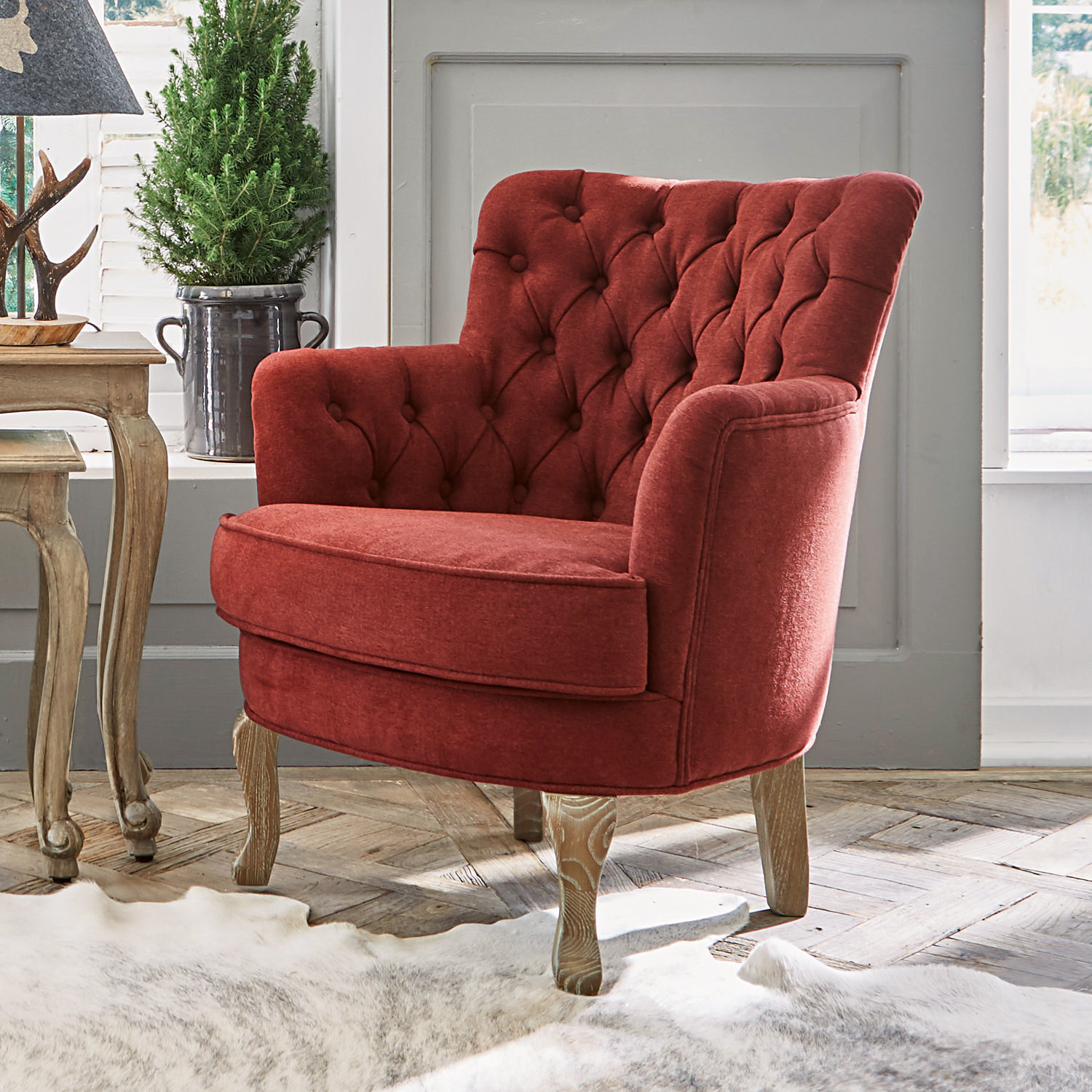Sillón Calgary Sillón tapizado rojo con patas de madera estilo vintage para sala de estar