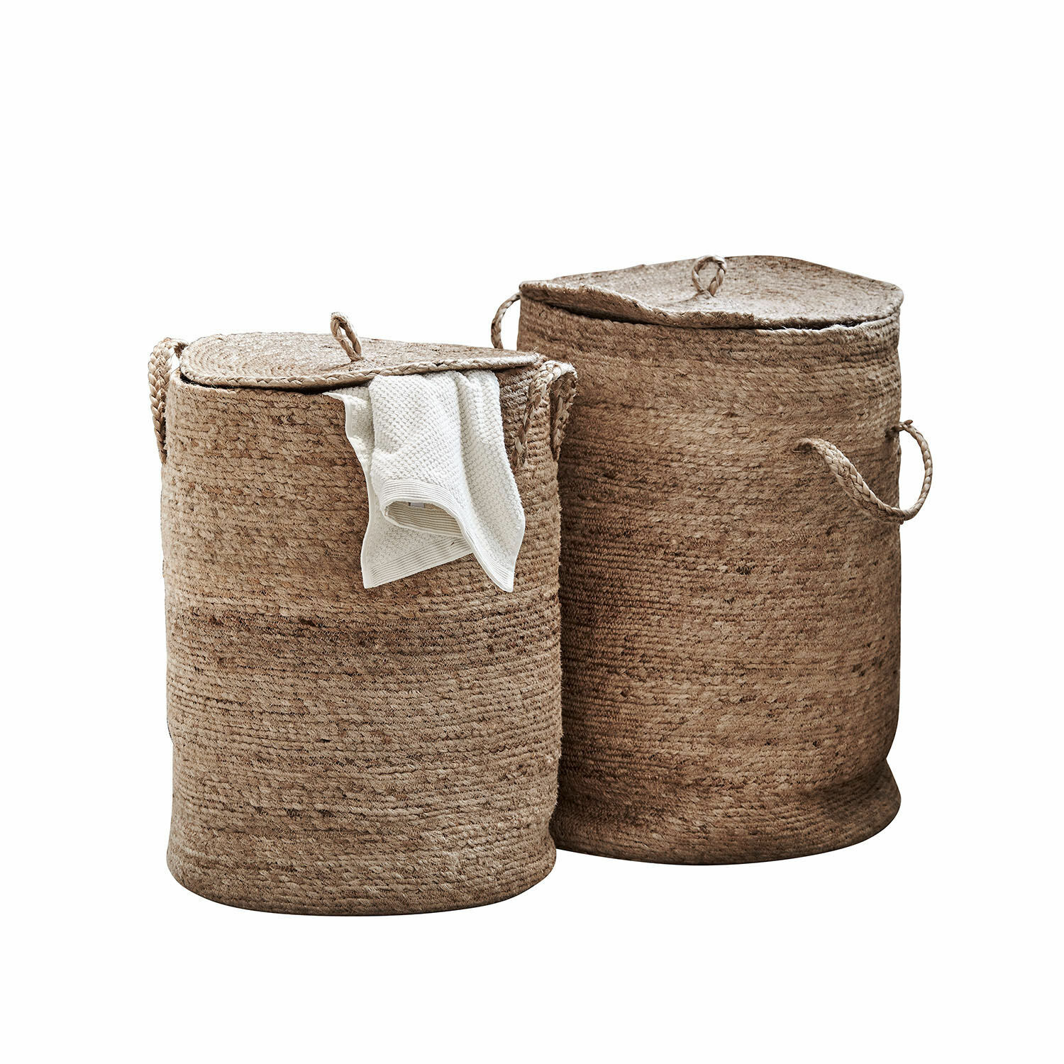 Set de 2 cestos para la ropa Kory Conjunto de dos cestas redondas de yute natural marrón con tapa para almacenamiento de ropa
