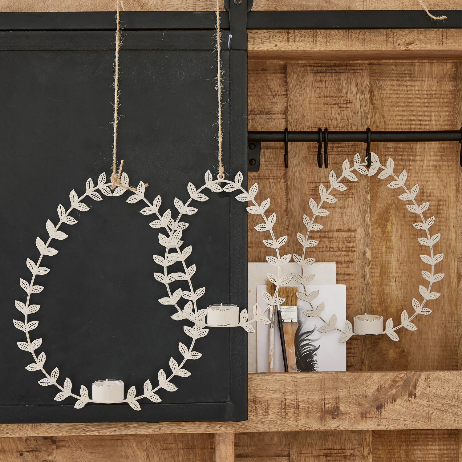 Set de 3 farolillos colgantes Guelph Colgantes metálicos blancos con forma de hojas y soporte para vela, decoración rústica