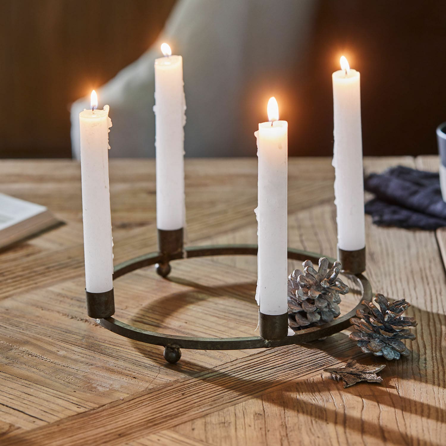 Corona de velas Nazeera Corona de velas Nazeera