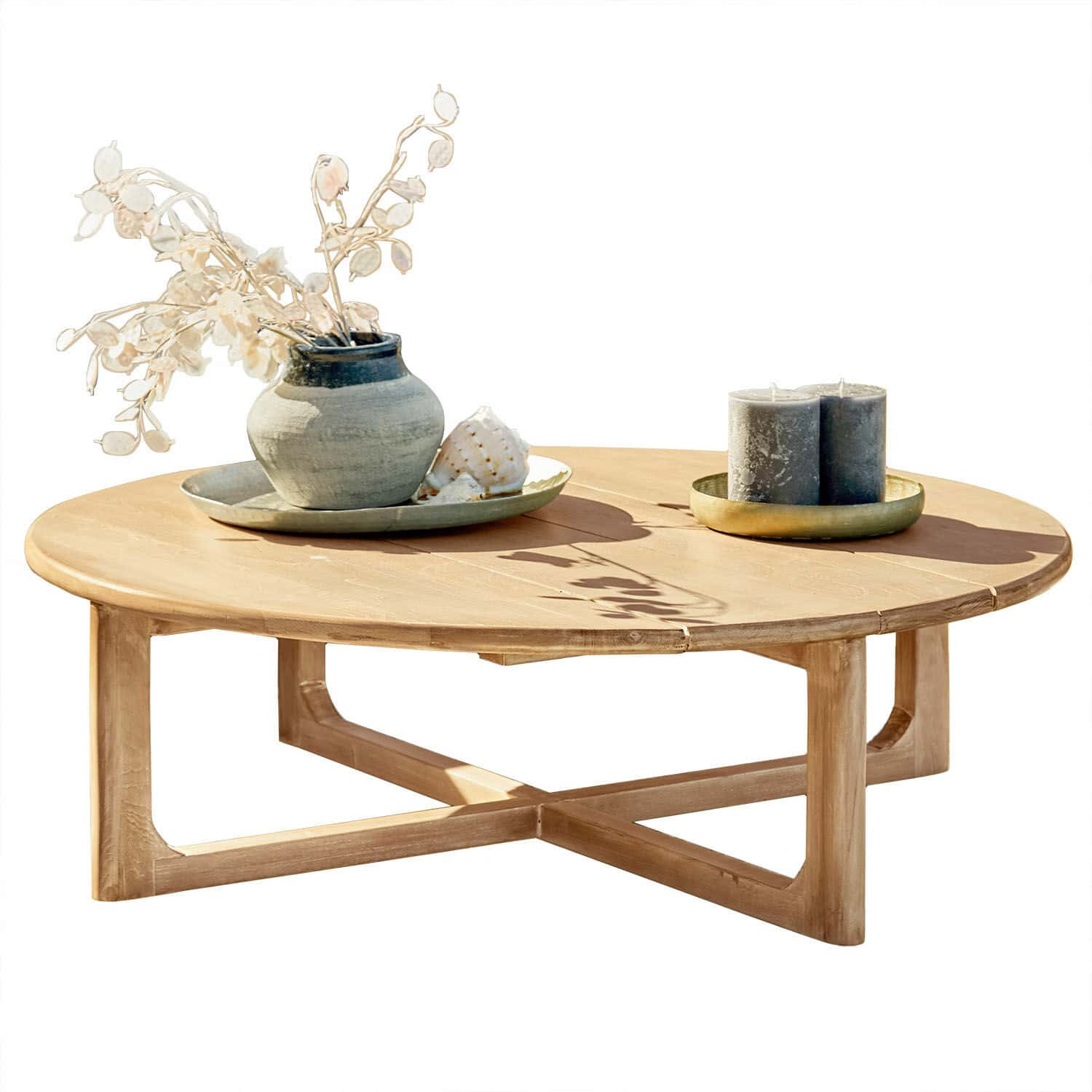 Mesa de centro Tewksbury Mesa de centro redonda de madera de teca natural con decoración sobre la superficie