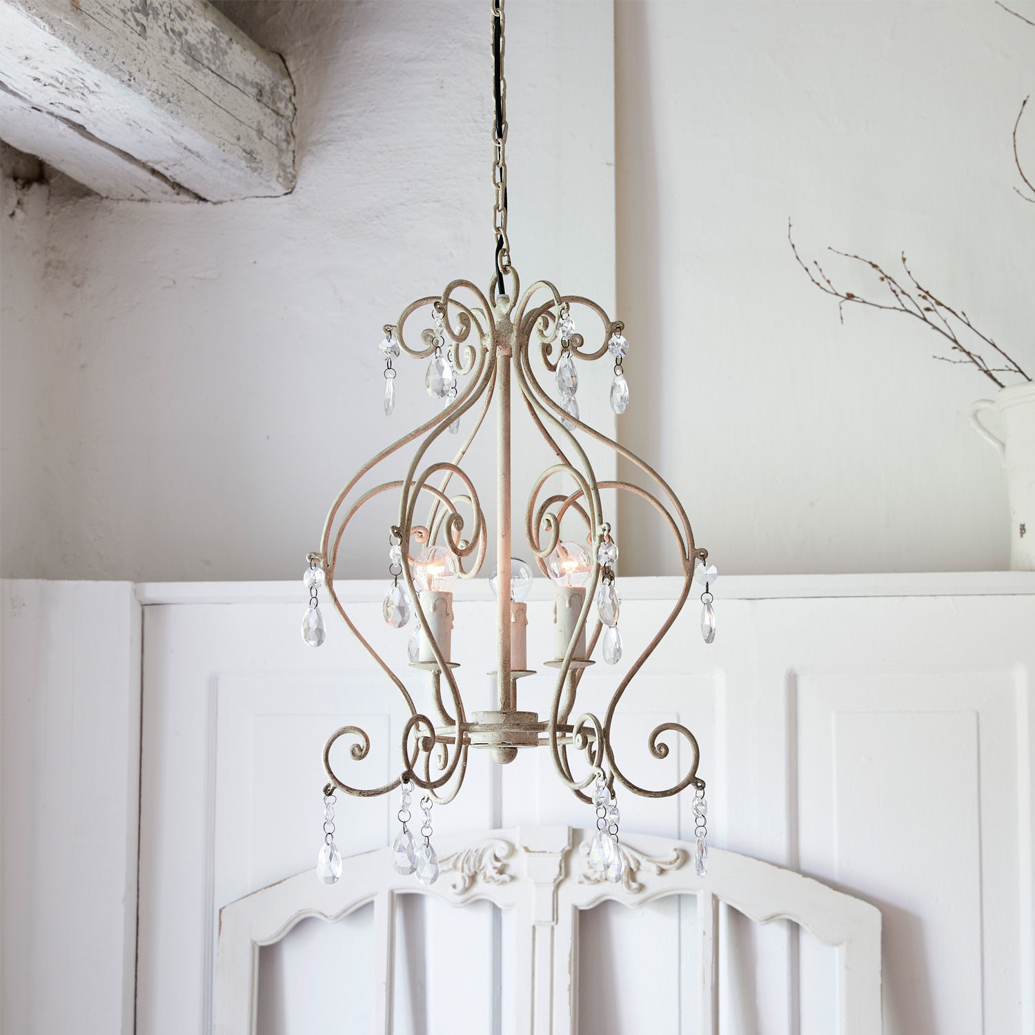 Lámpara de araña Manor Lámpara de techo vintage de metal beige con colgantes de cristal para salón elegante
