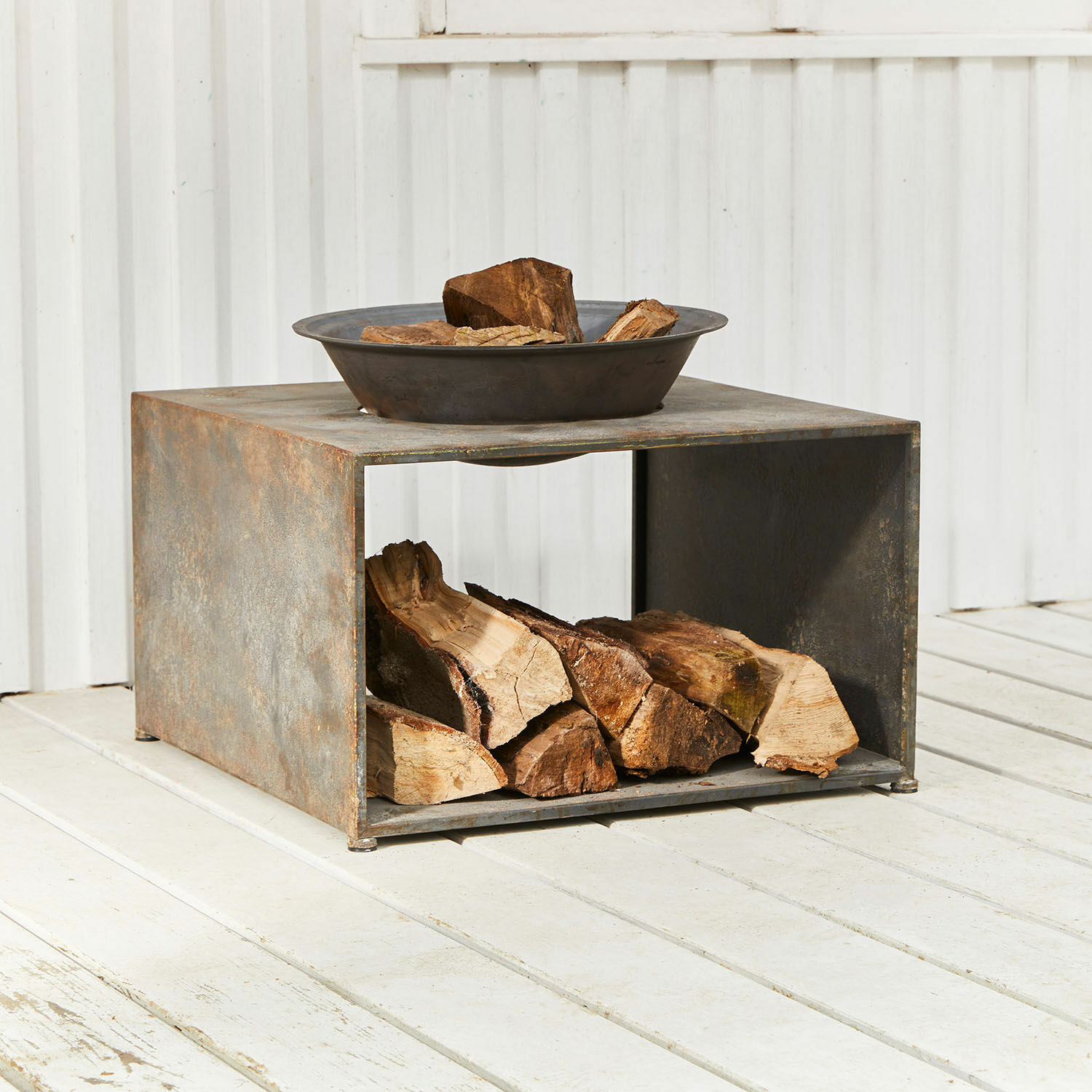 Brasero Rivolet Soporte cuadrado de metal oxidado con cuenco para leña, ideal para jardín exterior