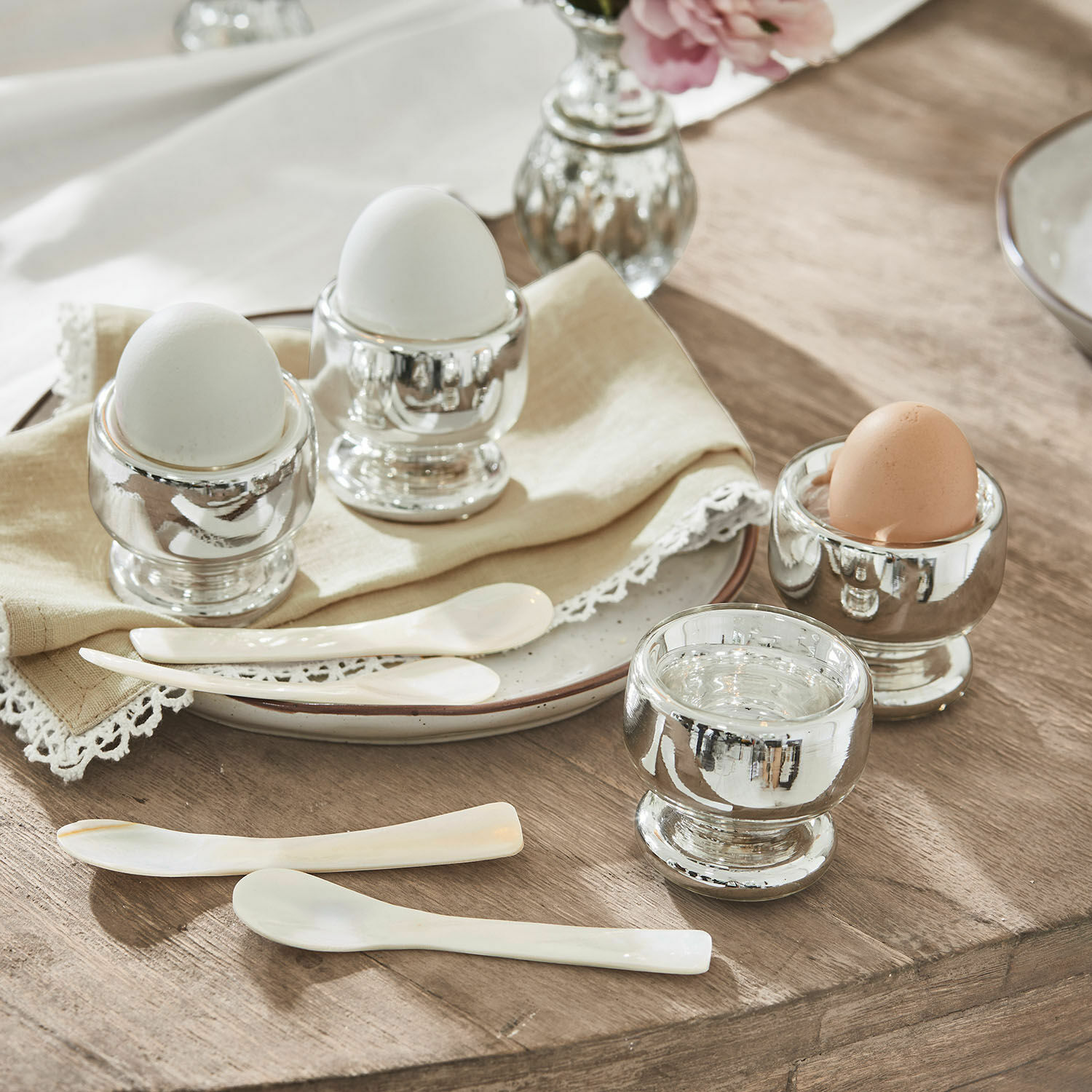 Set de 4 hueveras Lilligret