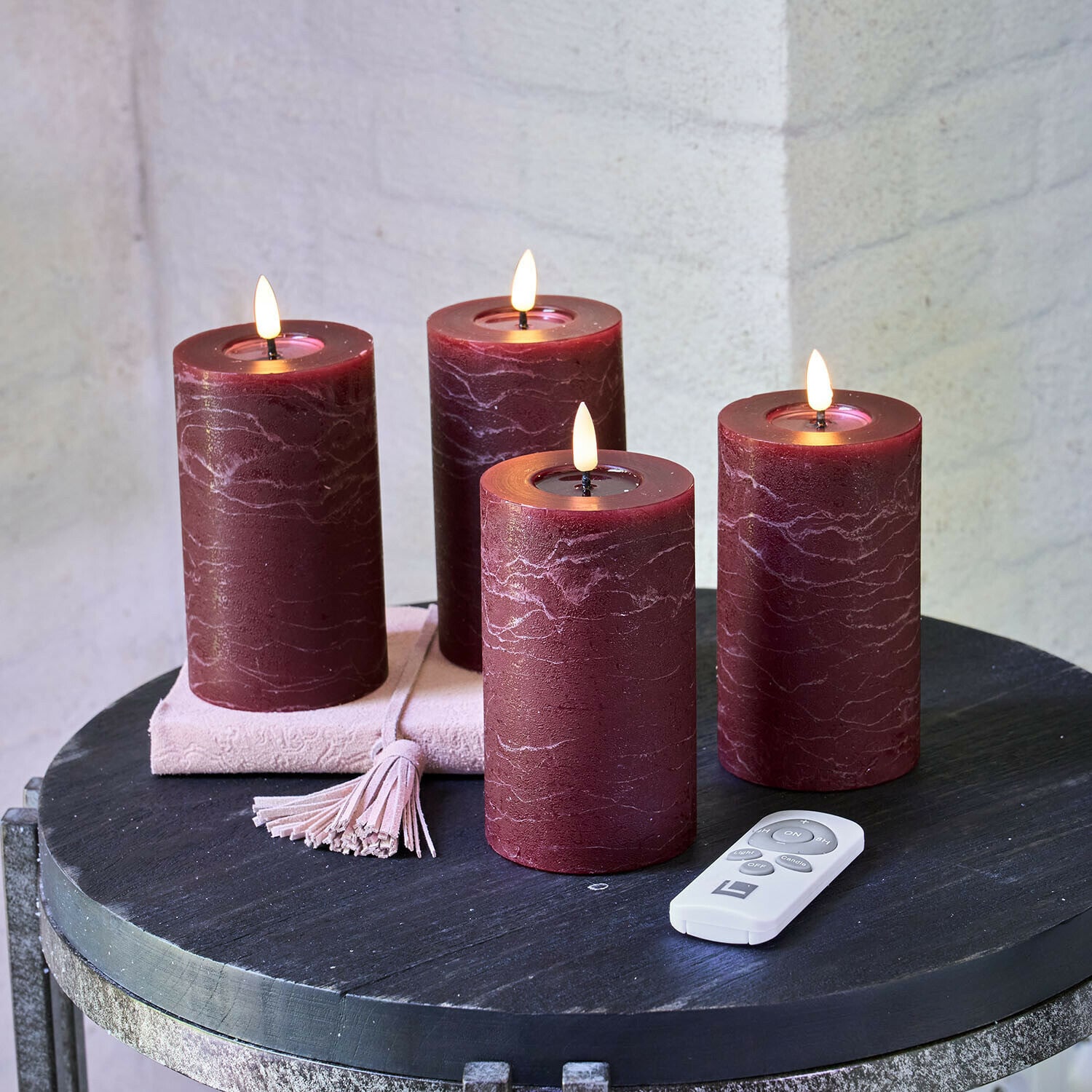Set de 4 velas LED cilíndricas Rimfalla Set de 4 velas LED cilíndricas Rimfalla