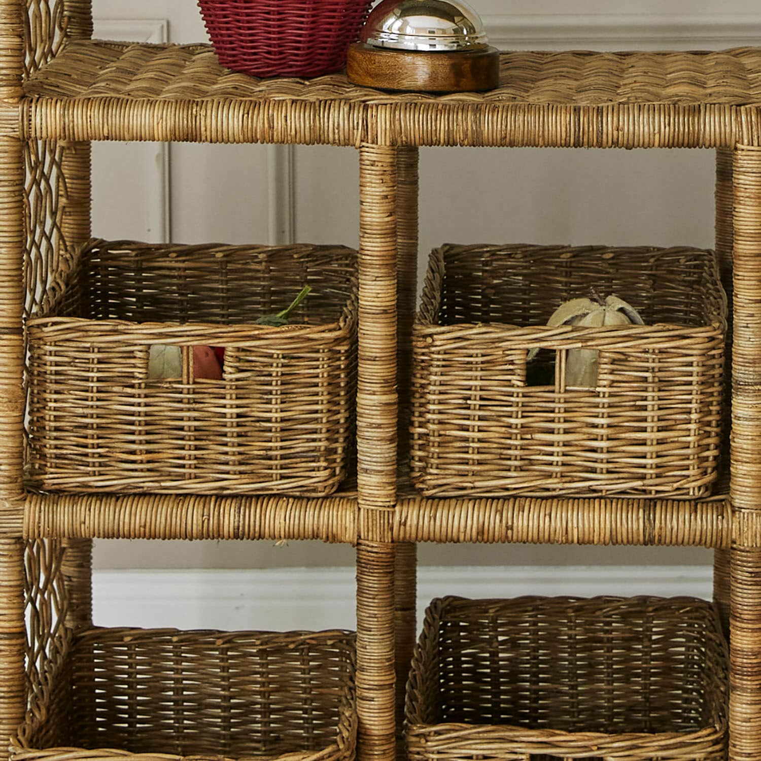 Set de 2 cestas Callidia Estantería de mimbre con cuatro cestas de color natural para almacenamiento en casa