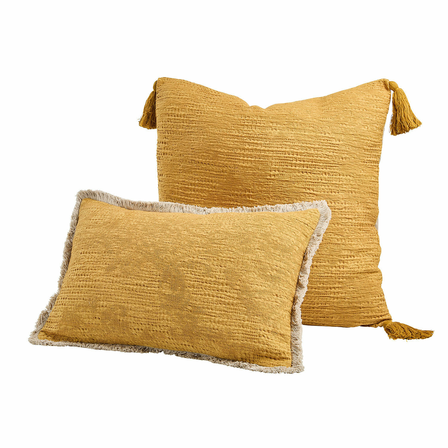 Set de 2 fundas de cojín Rabea Conjunto de dos cojines decorativos mostaza de material suave con flecos en las esquinas