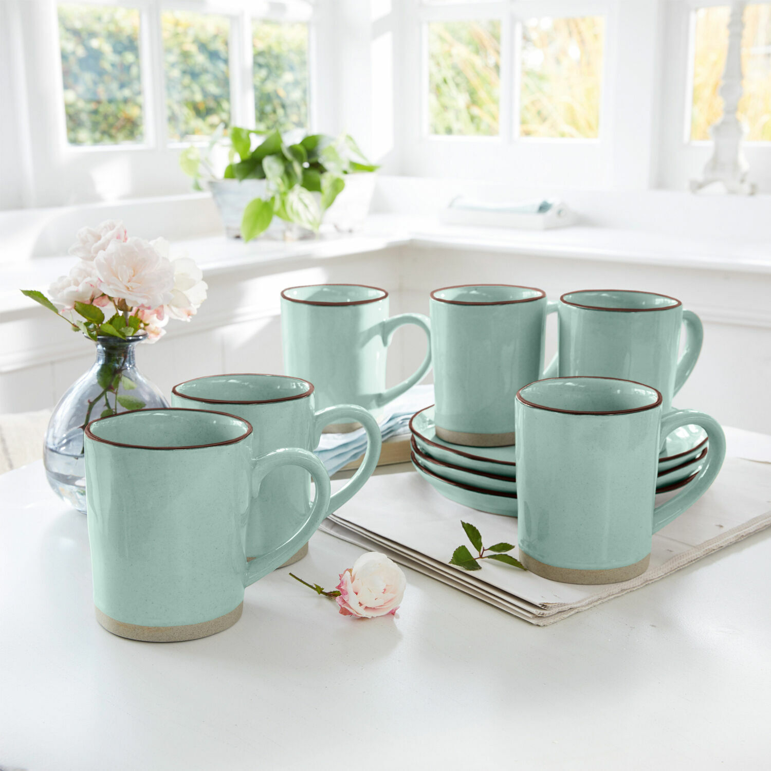 Set de 6 tazas Biarré, Gres robusto., Hecho y esmaltado a mano, Con un diseño irregular en turquesa