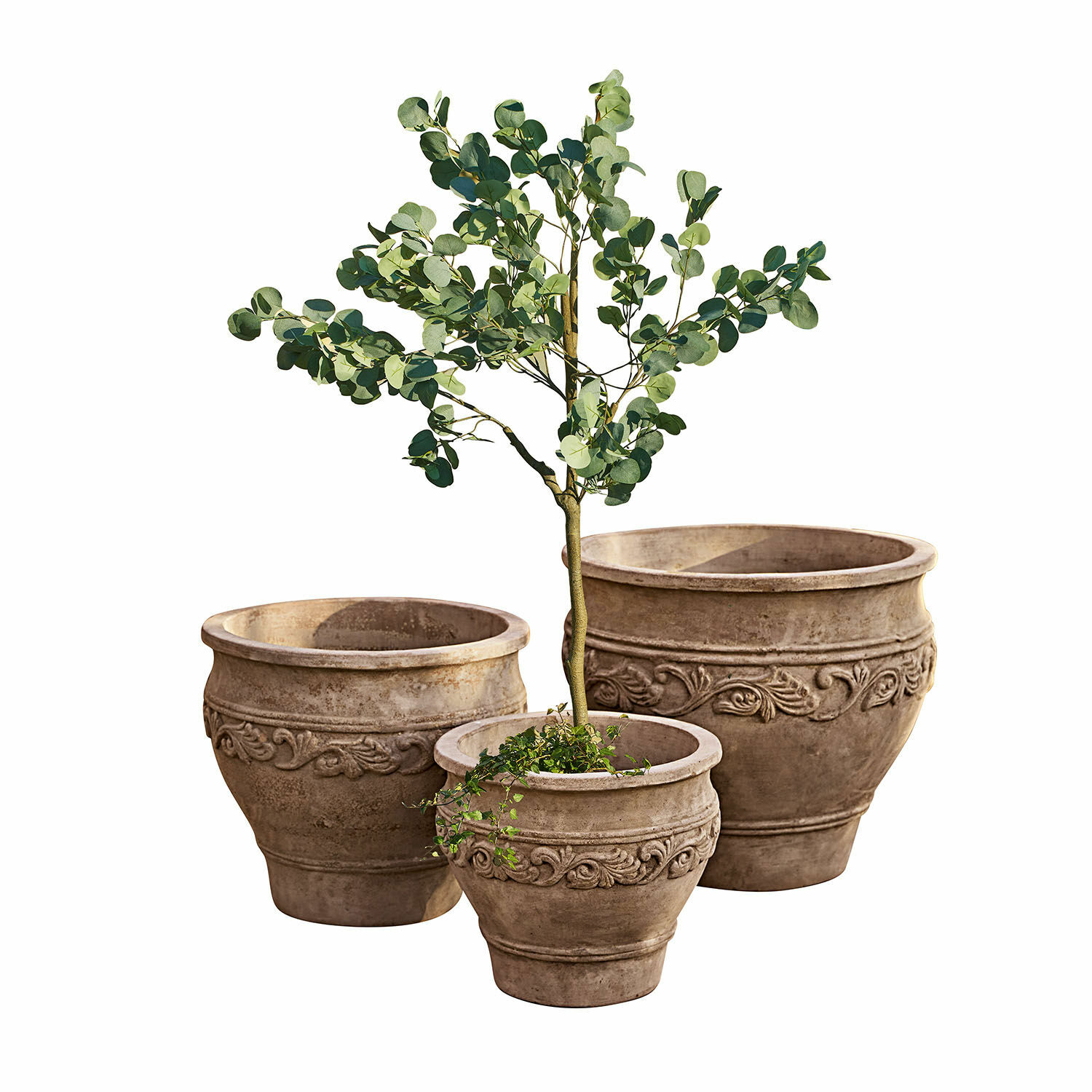 Set de 3 macetas Sabugal Conjunto de tres macetas decorativas de terracota marrón con plantas para jardín y hogar