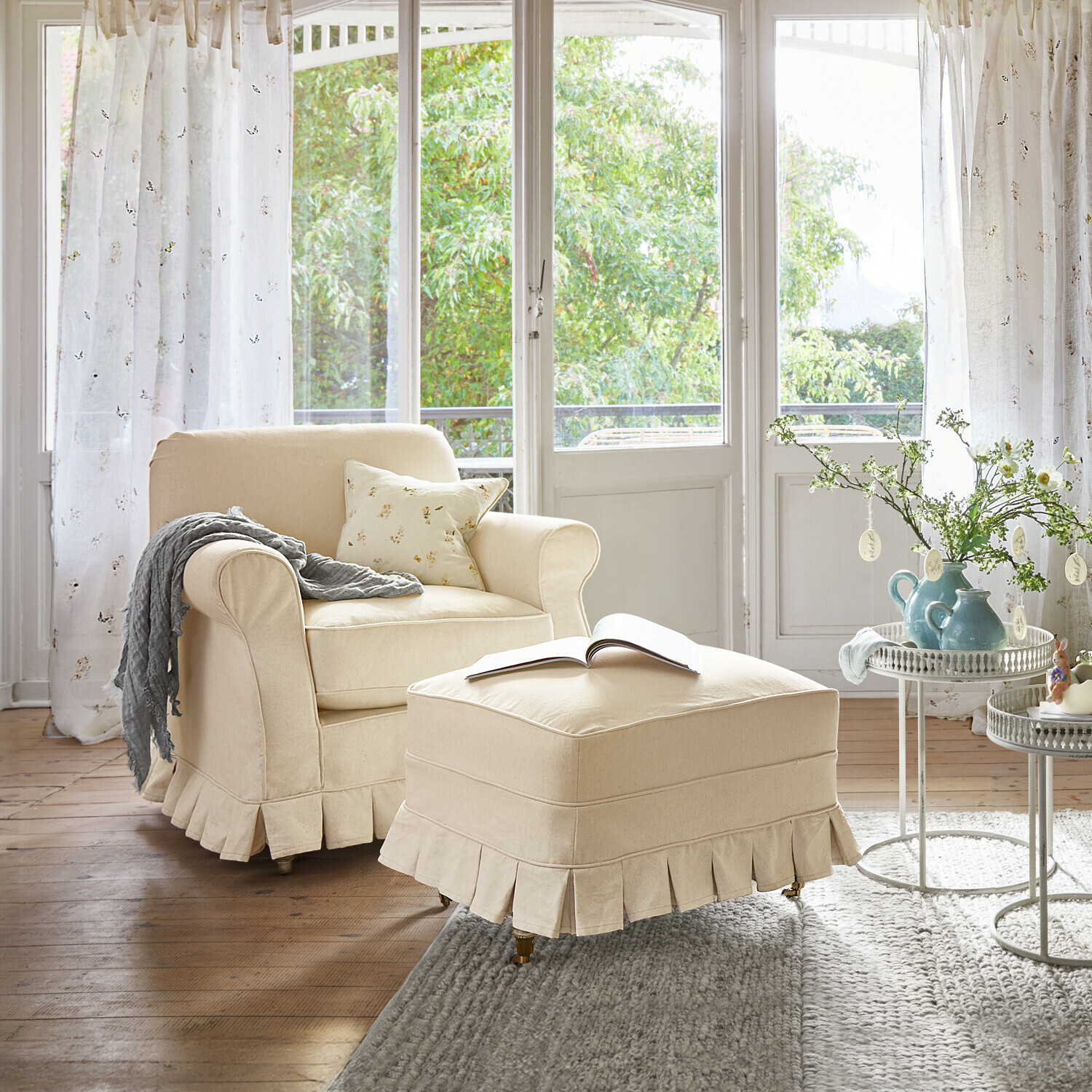 Sillón con posapiés Dawnmere