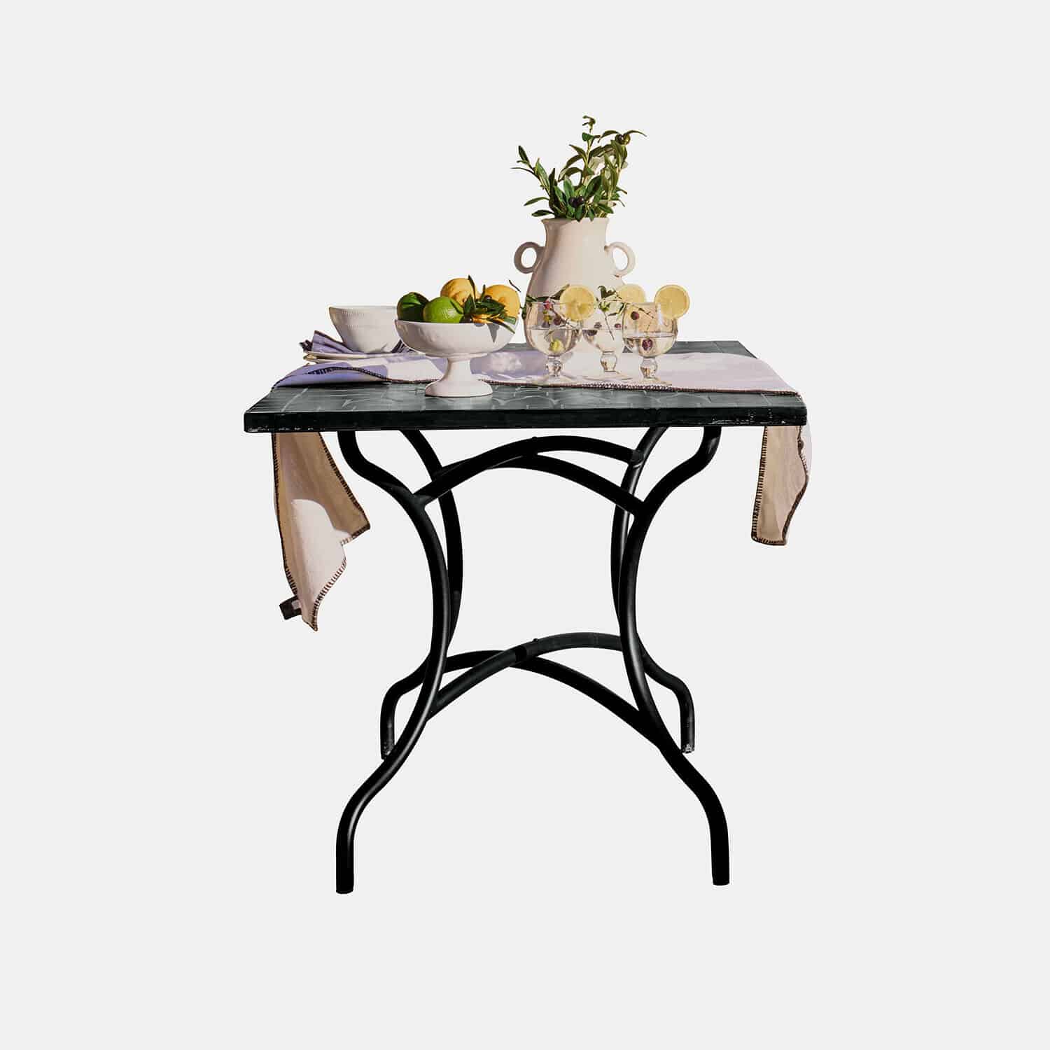 Mesa Maurelle