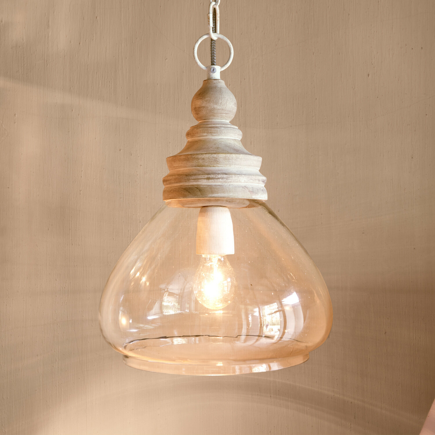 Lámpara colgante Pallu Lámpara colgante con pantalla de vidrio transparente y parte superior de madera natural clara