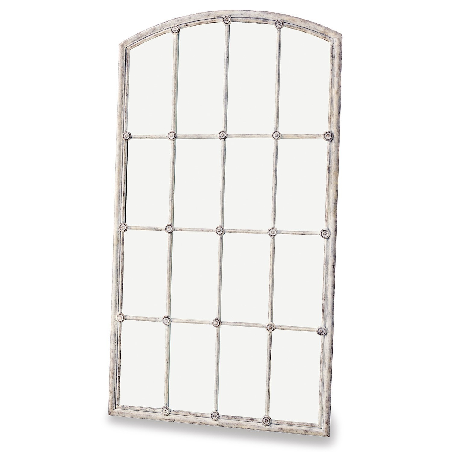 Espejo Tobiah Marco decorativo de metal envejecido en blanco con compartimentos rectangulares para espejo