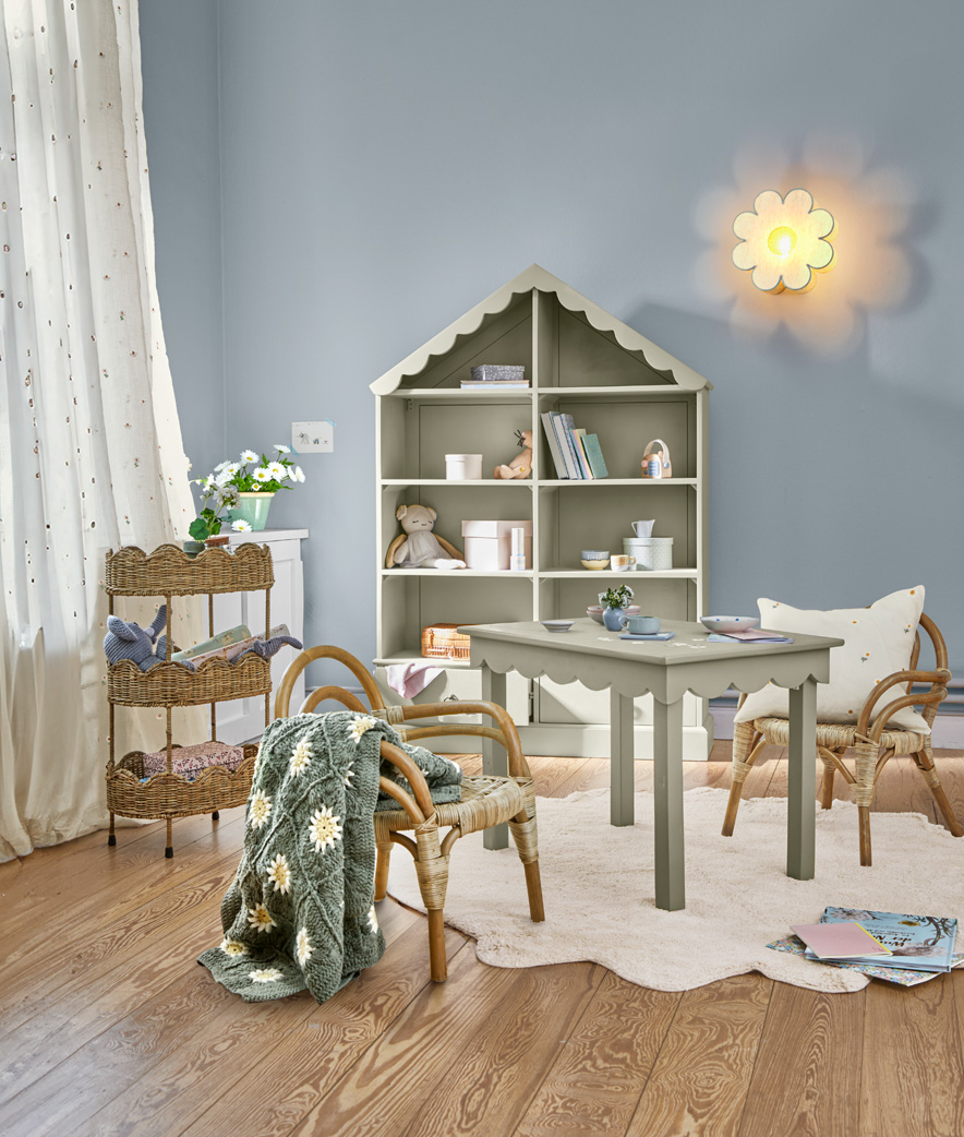 Habitación infantil en verde suave