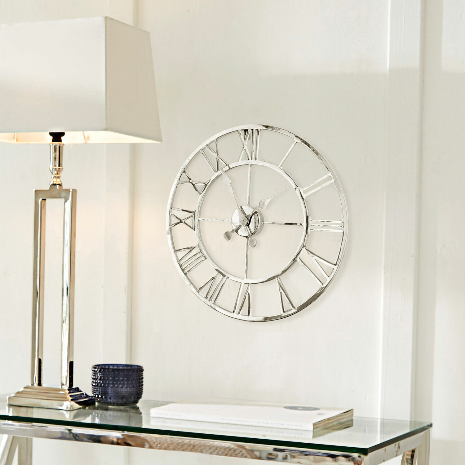 Reloj Houston Reloj de pared redondo de metal plateado con números romanos, diseño moderno para sala de estar
