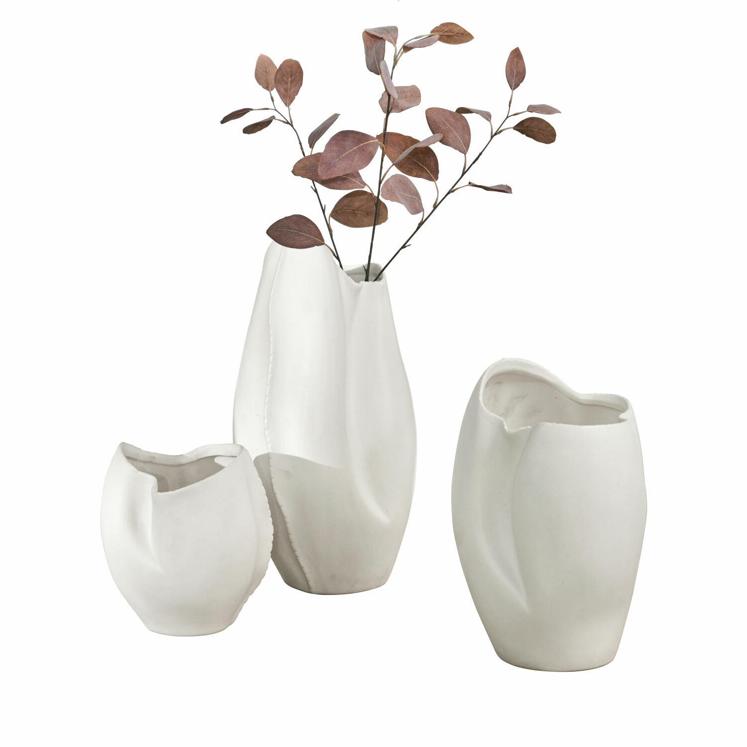Set de 3 jarrones Kazimad Conjunto de tres jarrones de cerámica blanca con formas irregulares para decoración del hogar