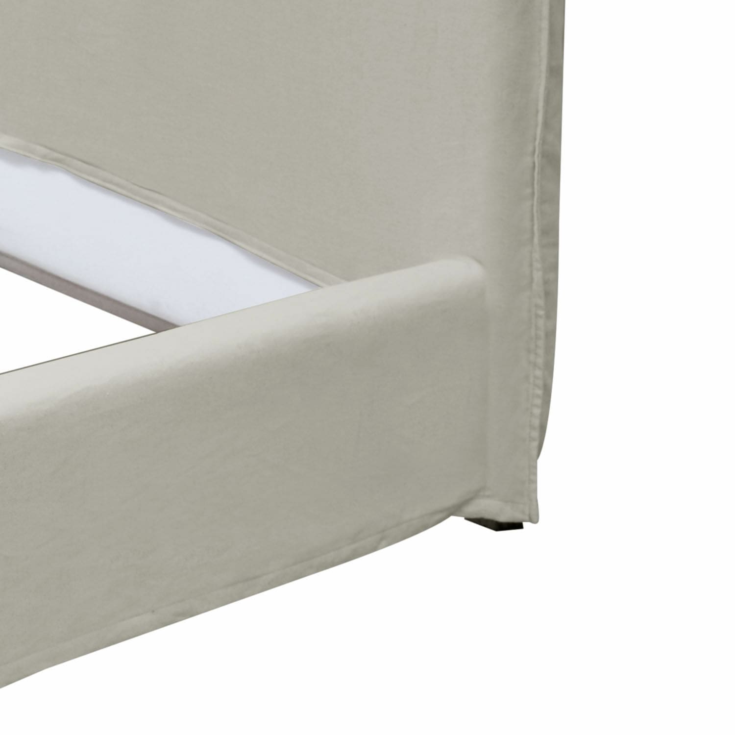 Cama Hawkington