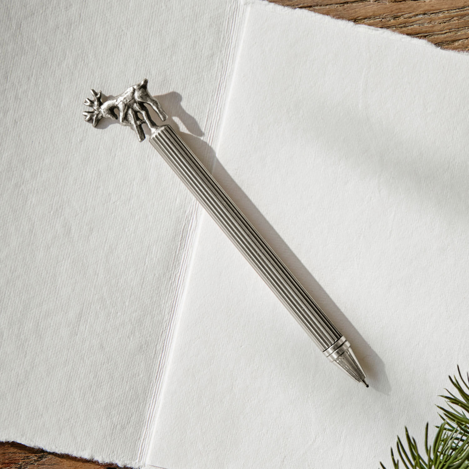 Bolígrafo Velandor Bolígrafo metálico elegante con adorno de ciervo en el extremo, ideal para escribir y regalar