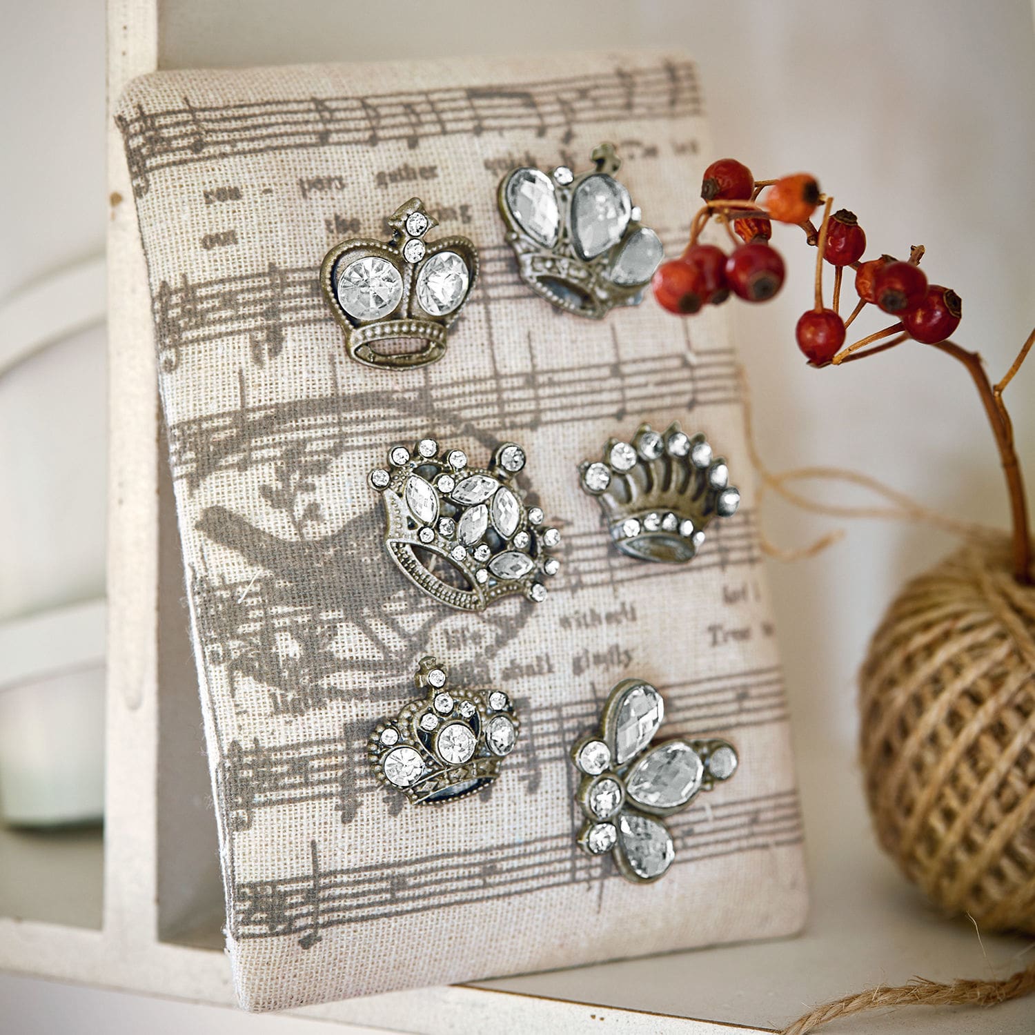 Set de 6 pines decorativos Failly