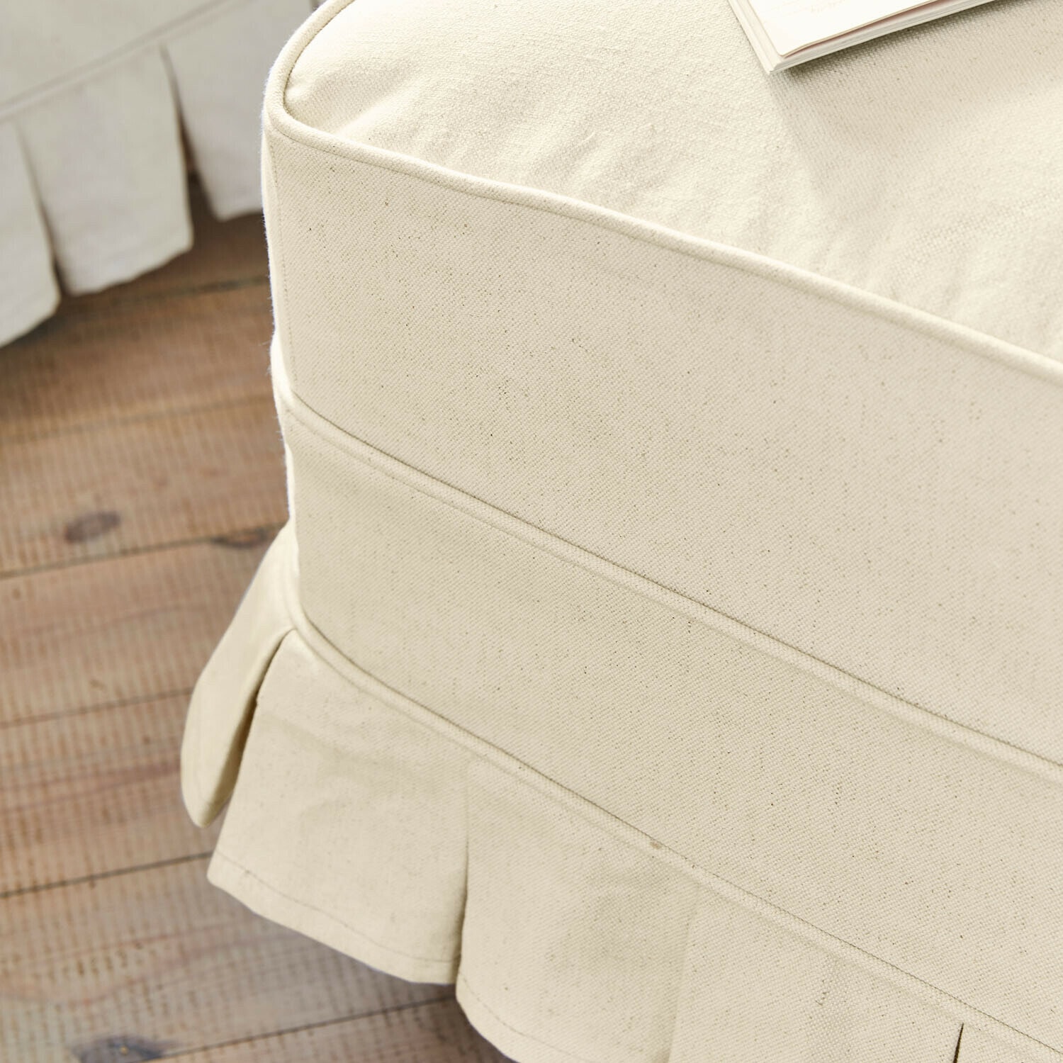 Sillón con posapiés Dawnmere