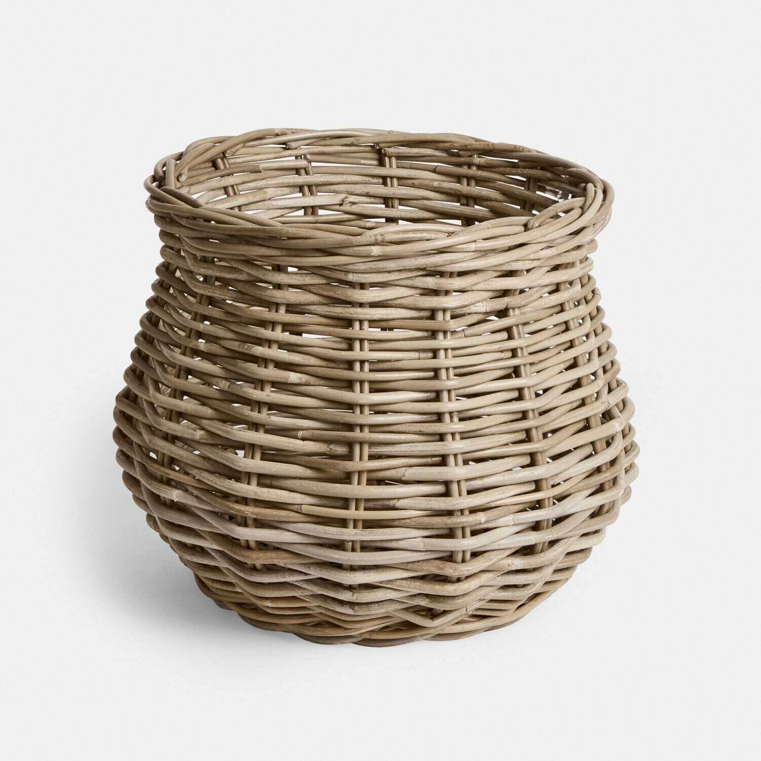 Cesta Elvendia Cesta redonda de mimbre en color beige natural, ideal para almacenamiento y decoración del hogar