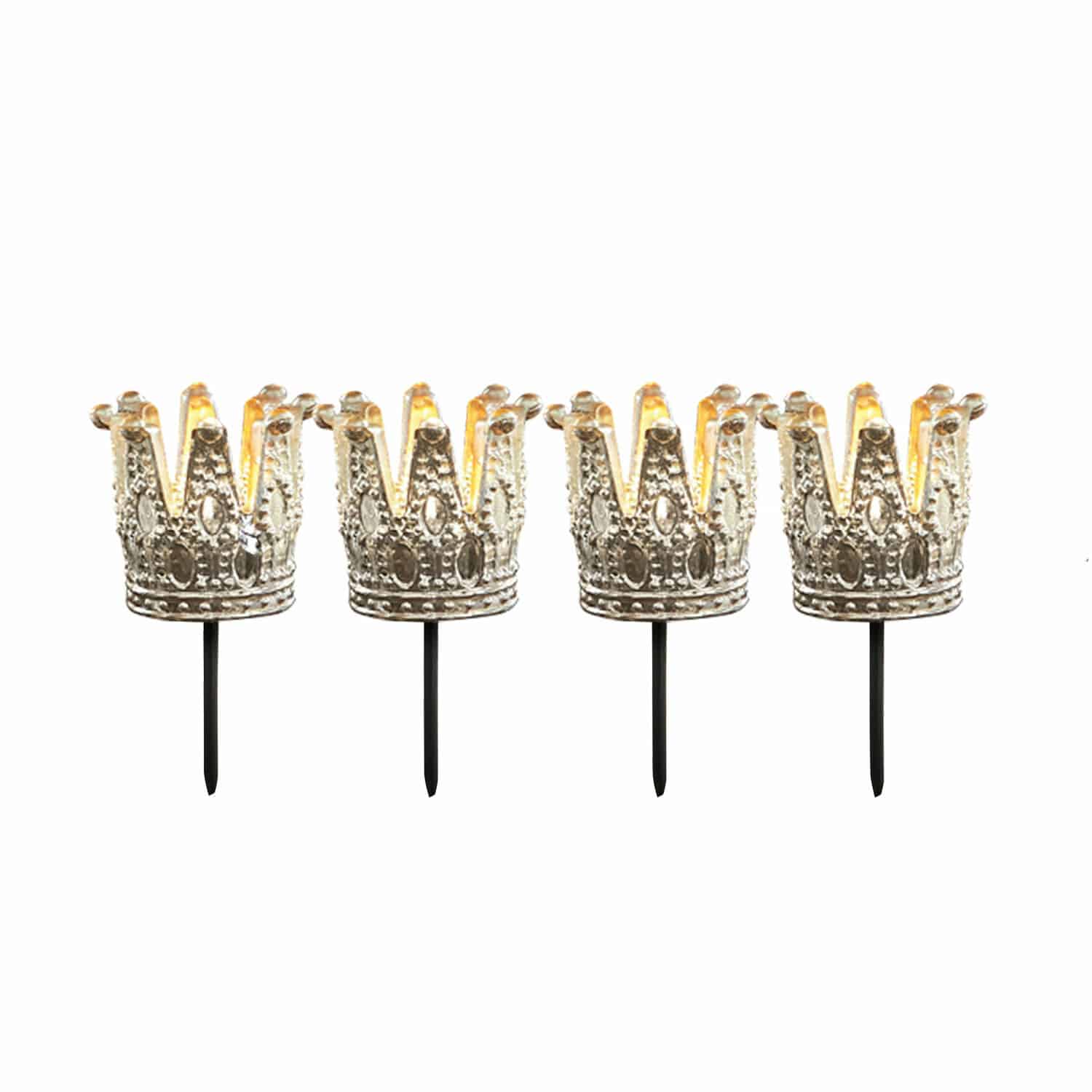Set de 4 portavelas para clavar Melina Cuatro coronas decorativas de metal con pinchos negros y luz LED suave