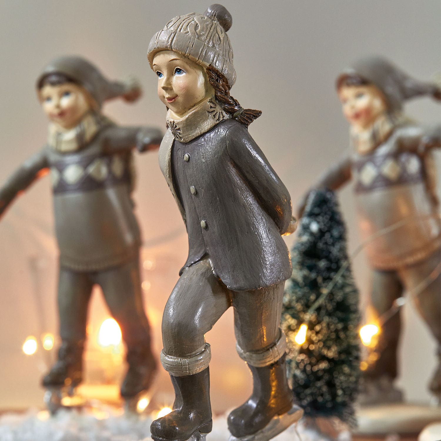 Set de 4 figuras Mériot