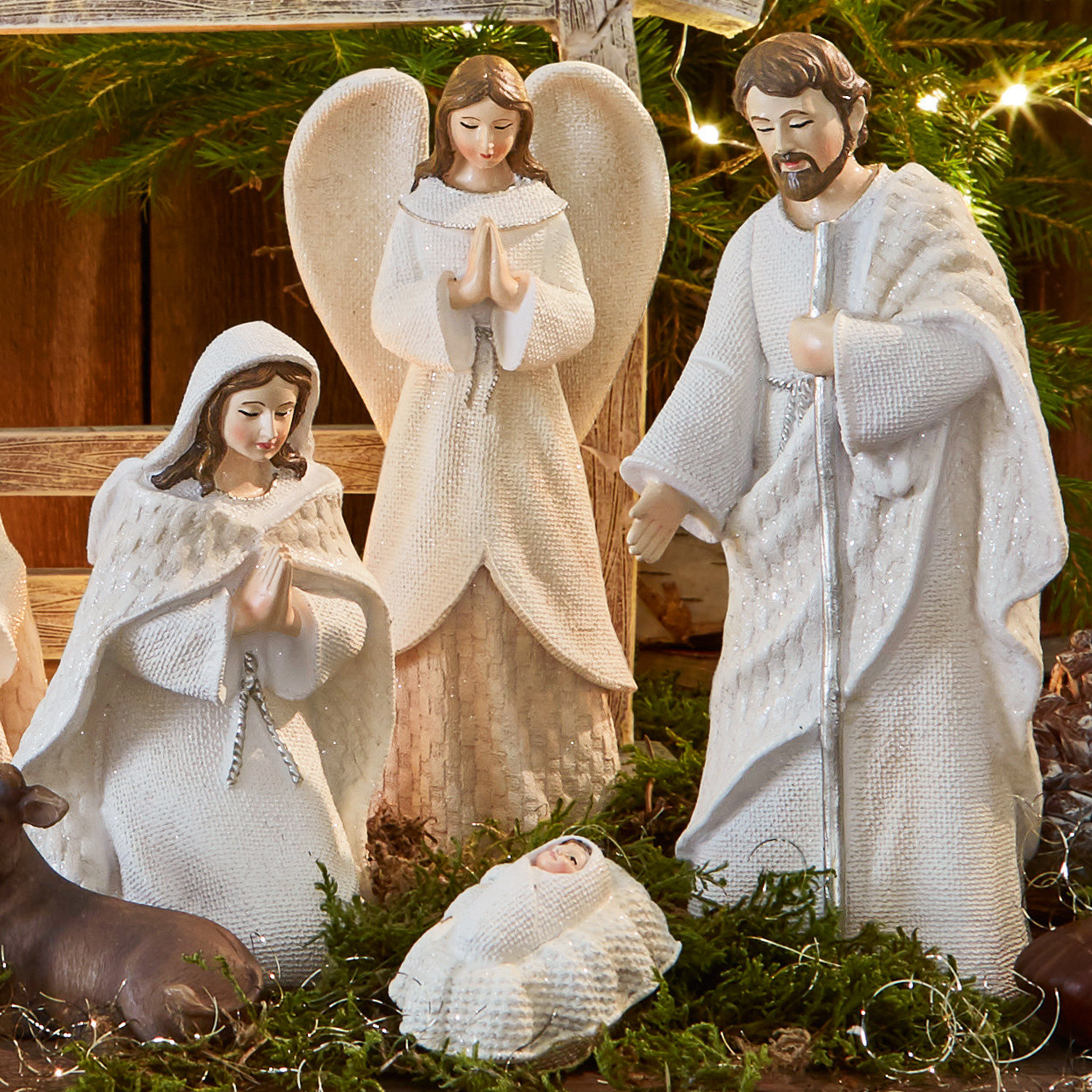 Set de 12 figuras de belén Santo