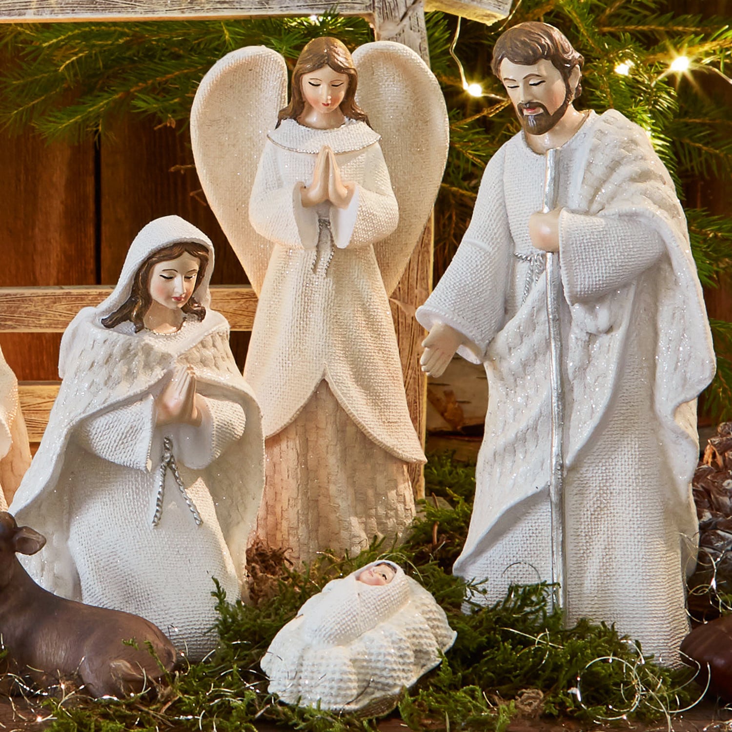 Set de 12 figuras de belén Santo