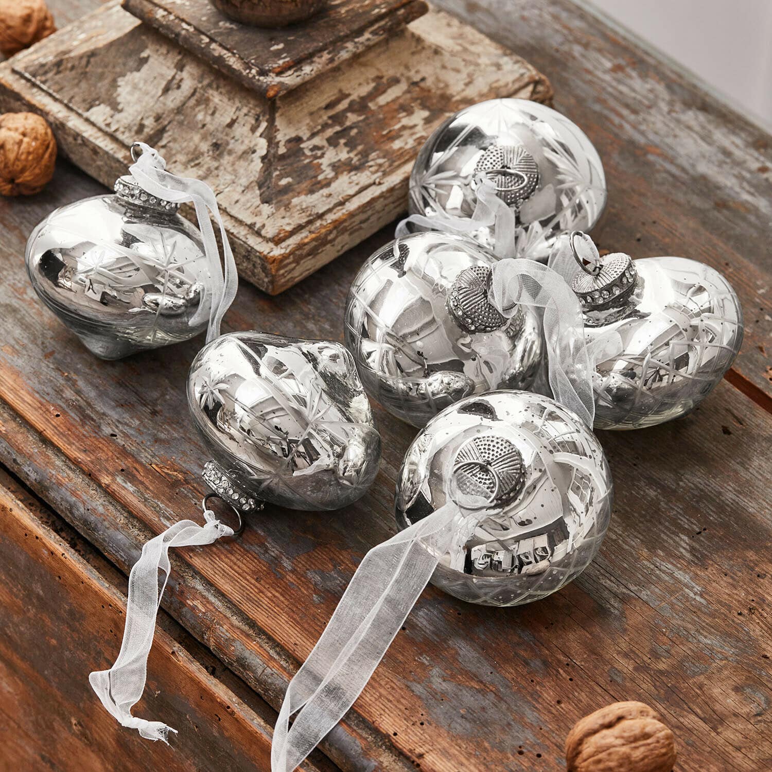 Set de 6 adornos navideños Cheshire