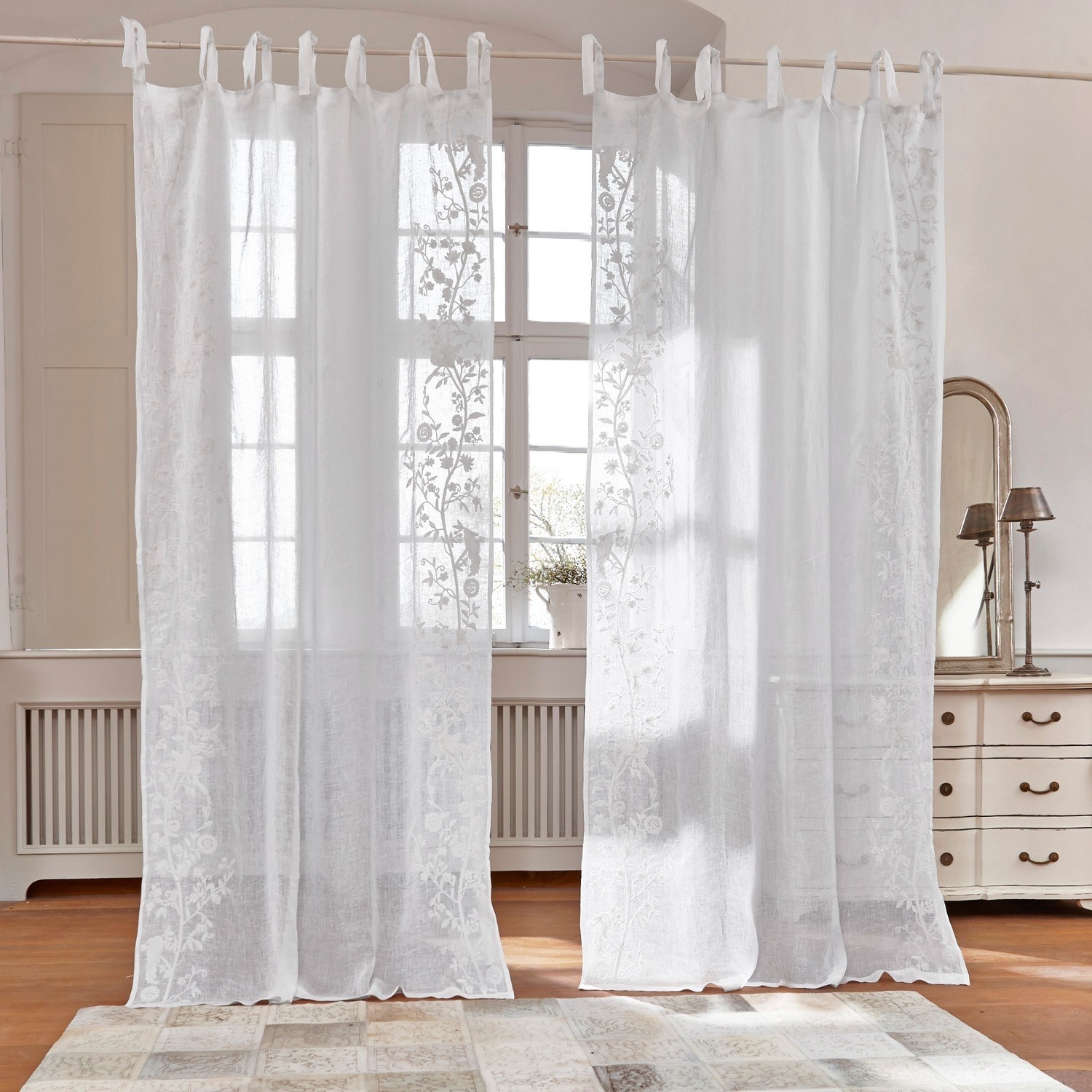 Cortina Douvaine Cortinas blancas translúcidas con delicado bordado floral, decoración elegante para ventanas