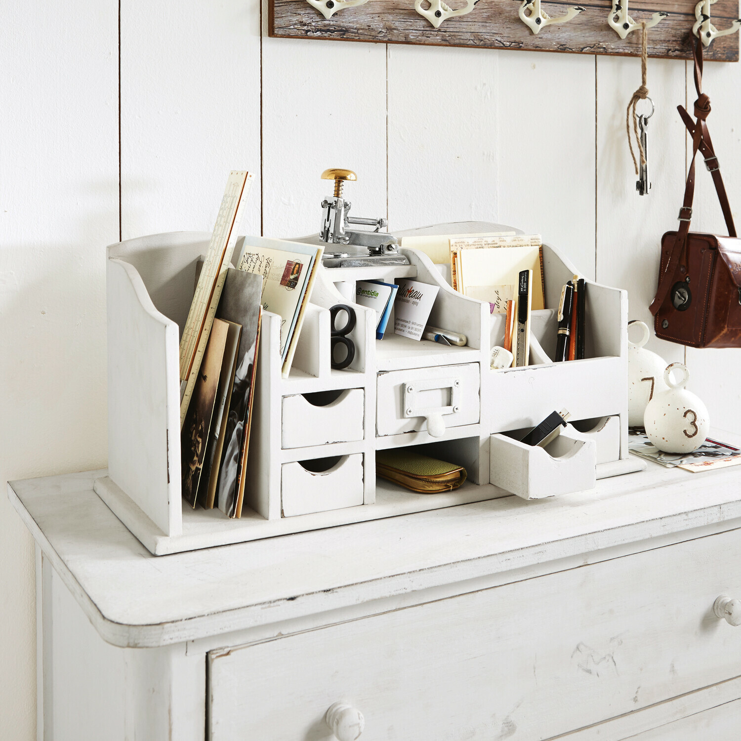 Organizador Levin Organizador de escritorio de madera blanca con cajones y compartimentos para documentos y útiles