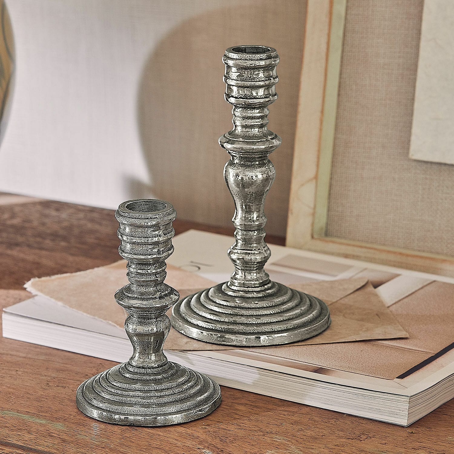 Set de 2 candeleros Plenivo