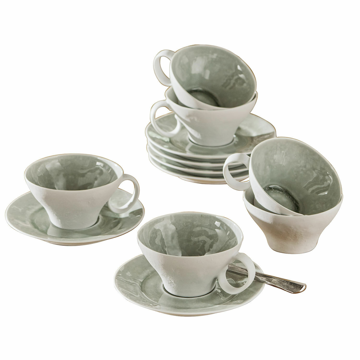 Set de 6 tazas con platillos Braganza