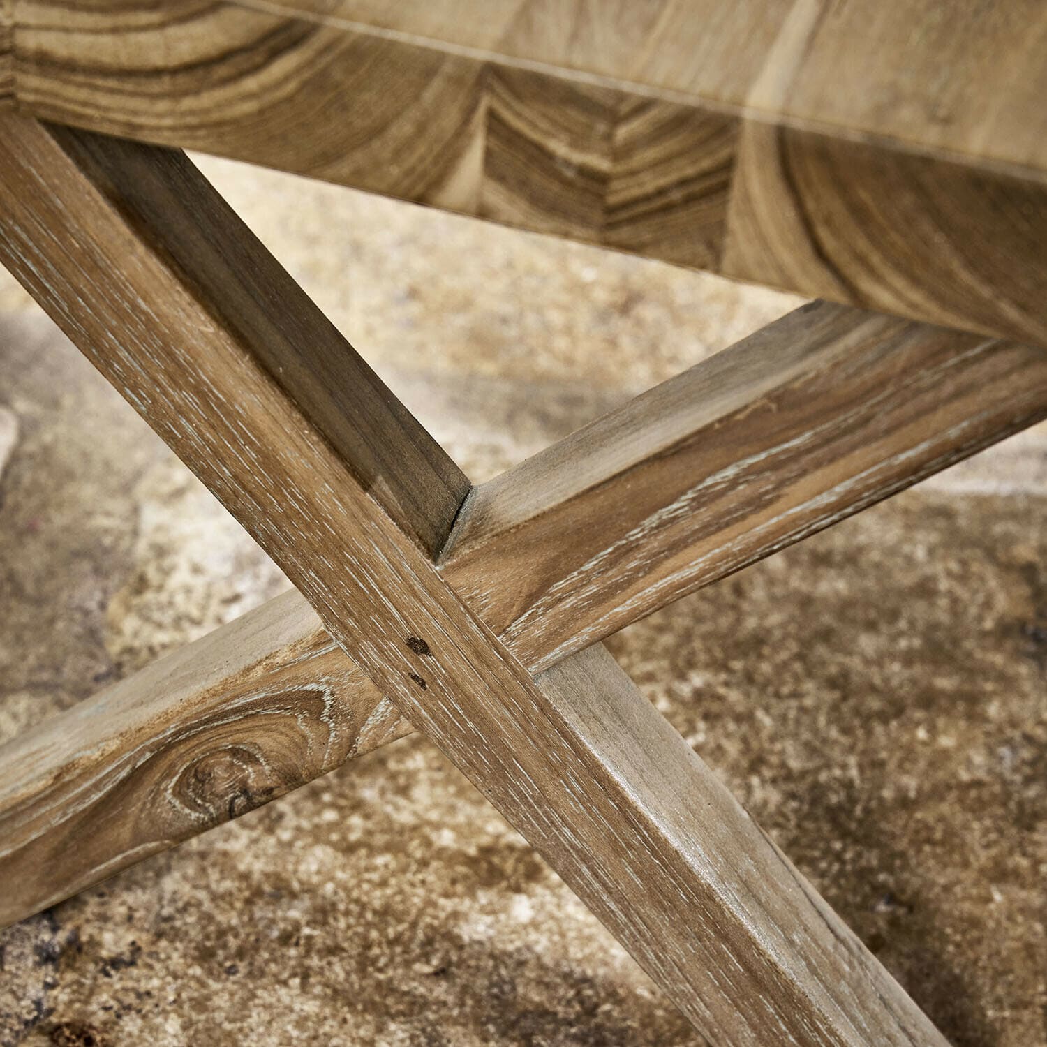 Soporte para comederos Felluna