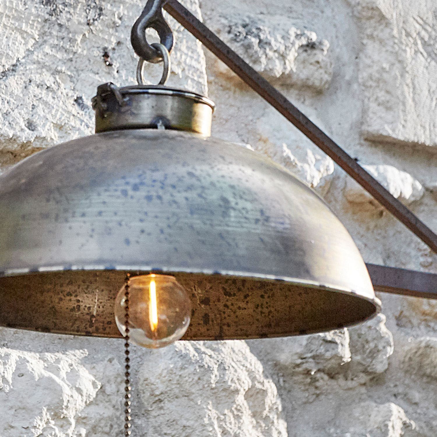 Farol LED Pallarista