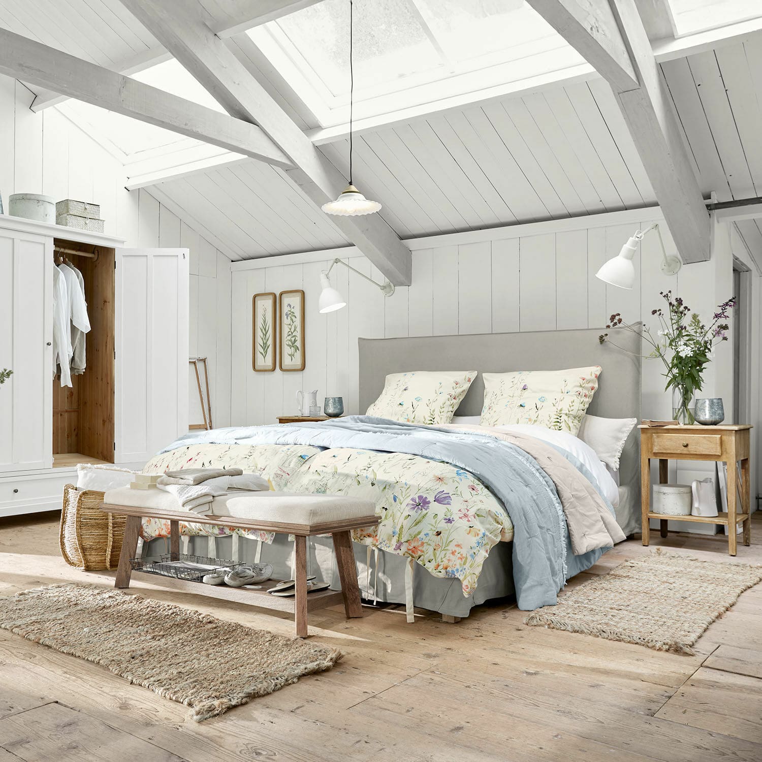 Cama Hawkington
