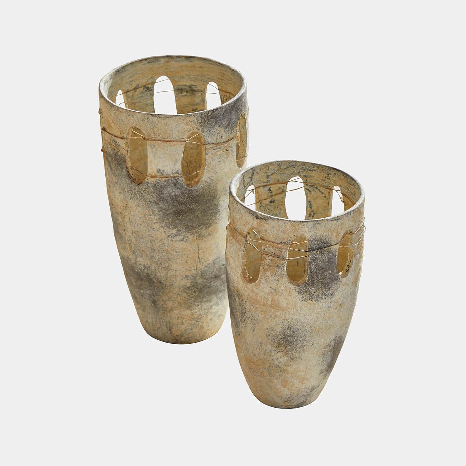 Set de 2 jarrones Delunas Dos faroles decorativos de material natural en beige y gris para interiores y jardín