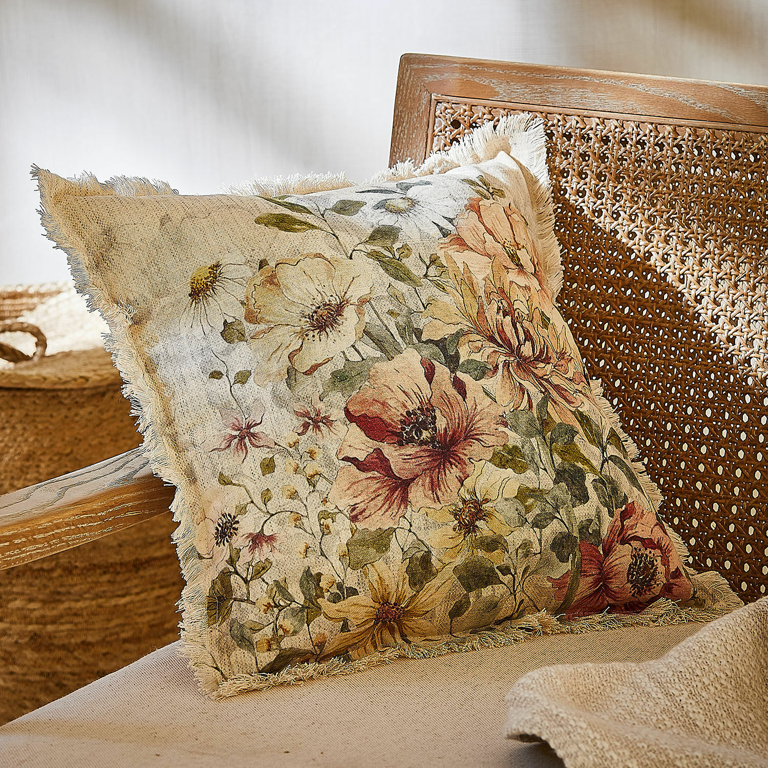 Funda de cojín Théranelle Cojín decorativo de algodón con diseño floral en tonos cálidos para sala acogedora