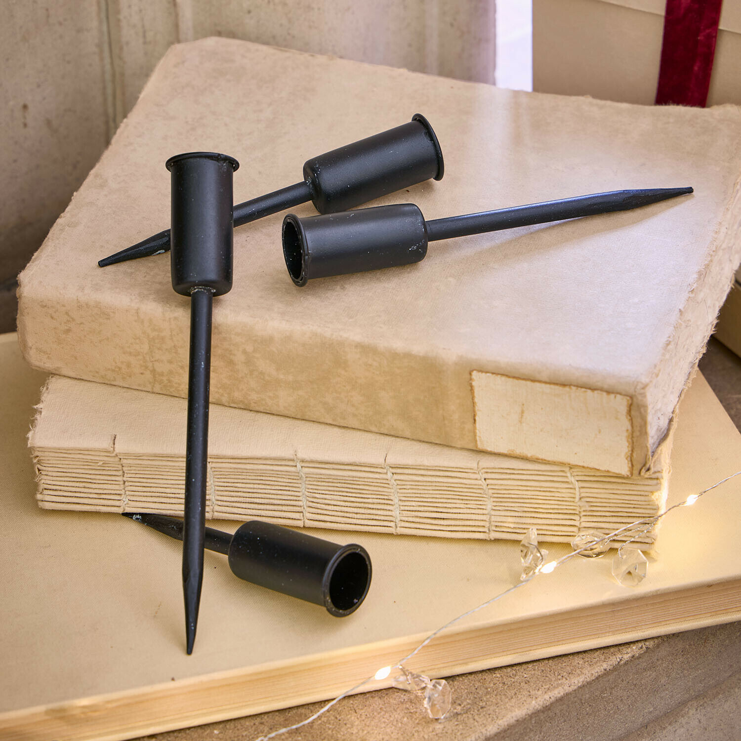 Set de 4 portavelas para clavar Tinsmith