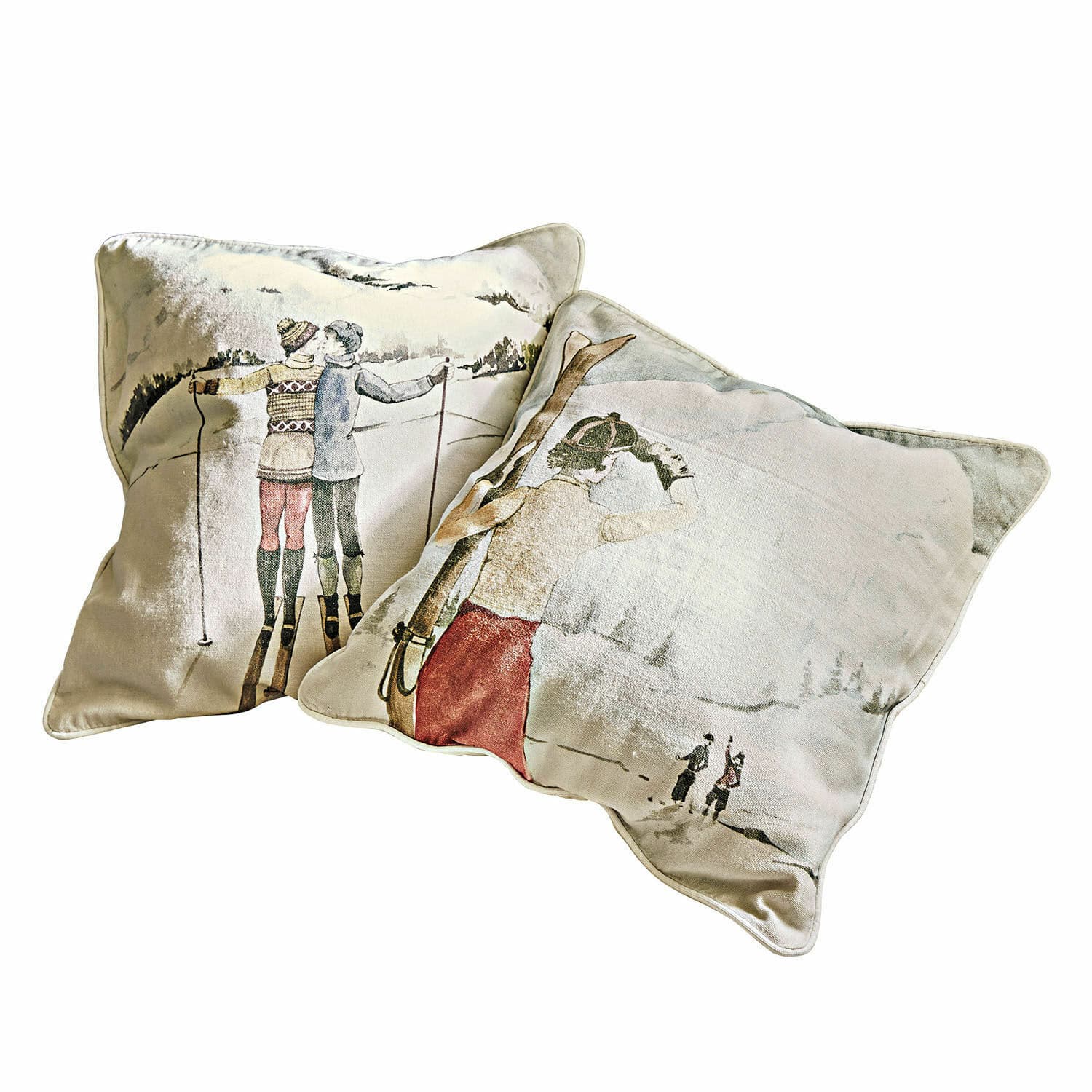 Set de 2 fundas de cojín Towyn Conjunto de dos cojines decorativos con estampado de esquiadores sobre fondo claro, textil para salón