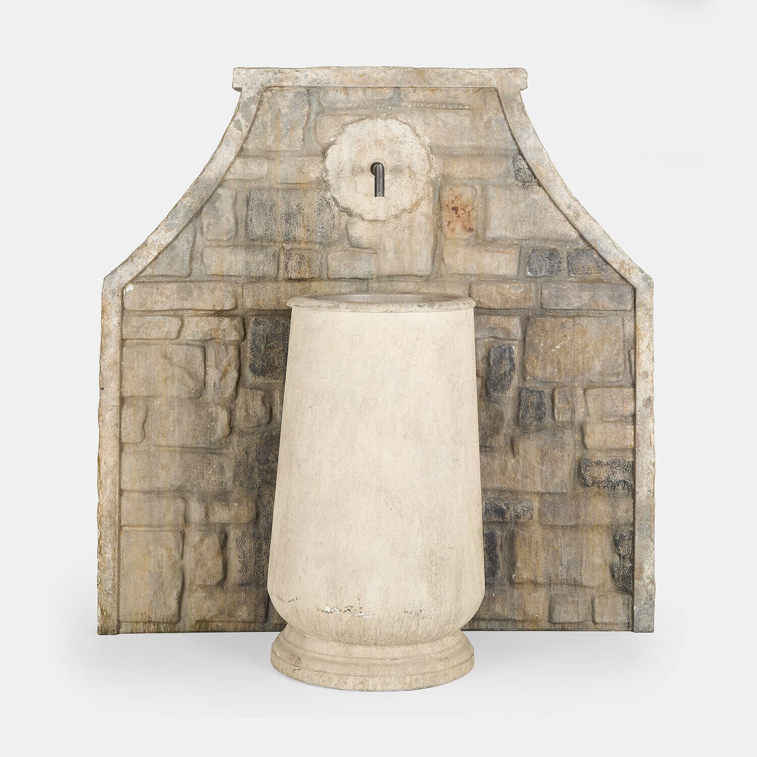 Fuente Iveralia