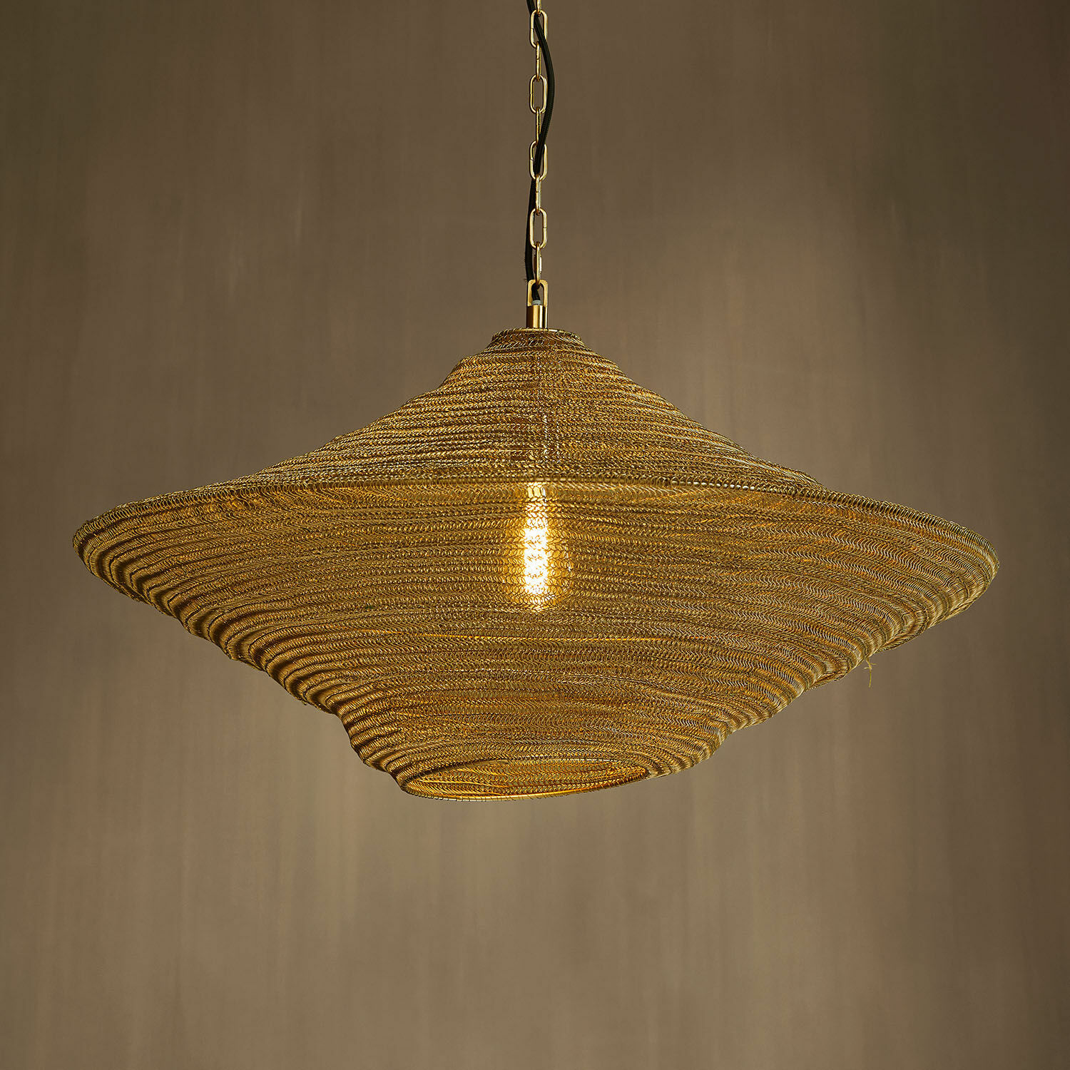 Lámpara colgante Ferncroft Lámpara colgante de metal dorado trenzado con diseño moderno para salón y comedor