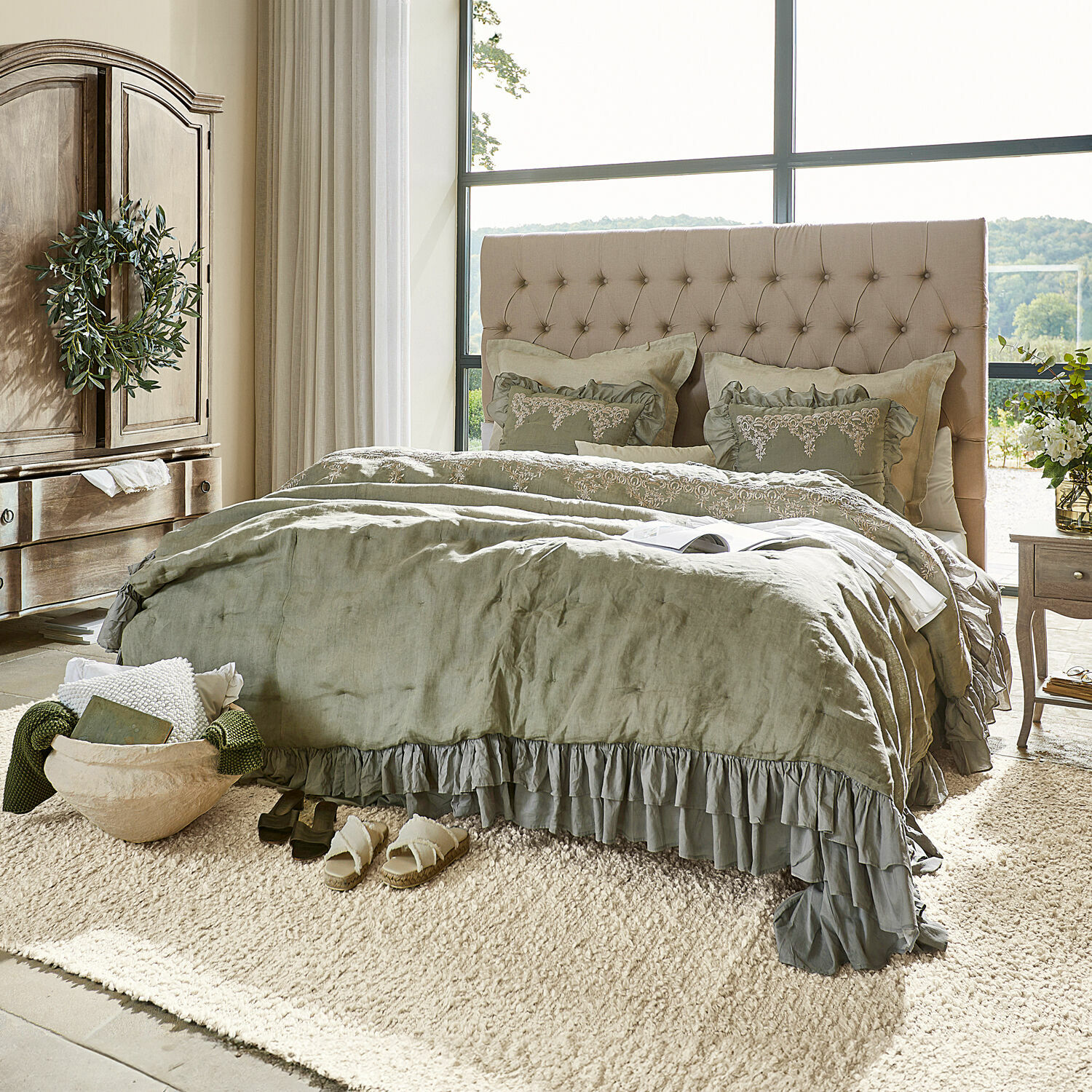 Cama Benton
