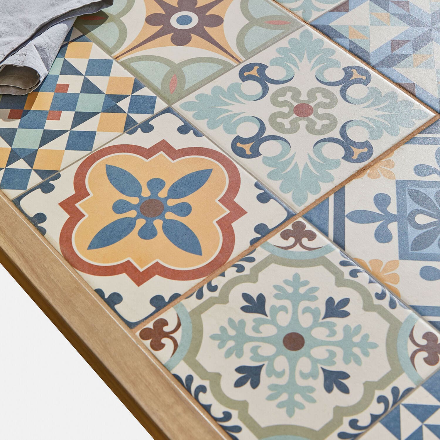 Mesa de comedor Galdorena