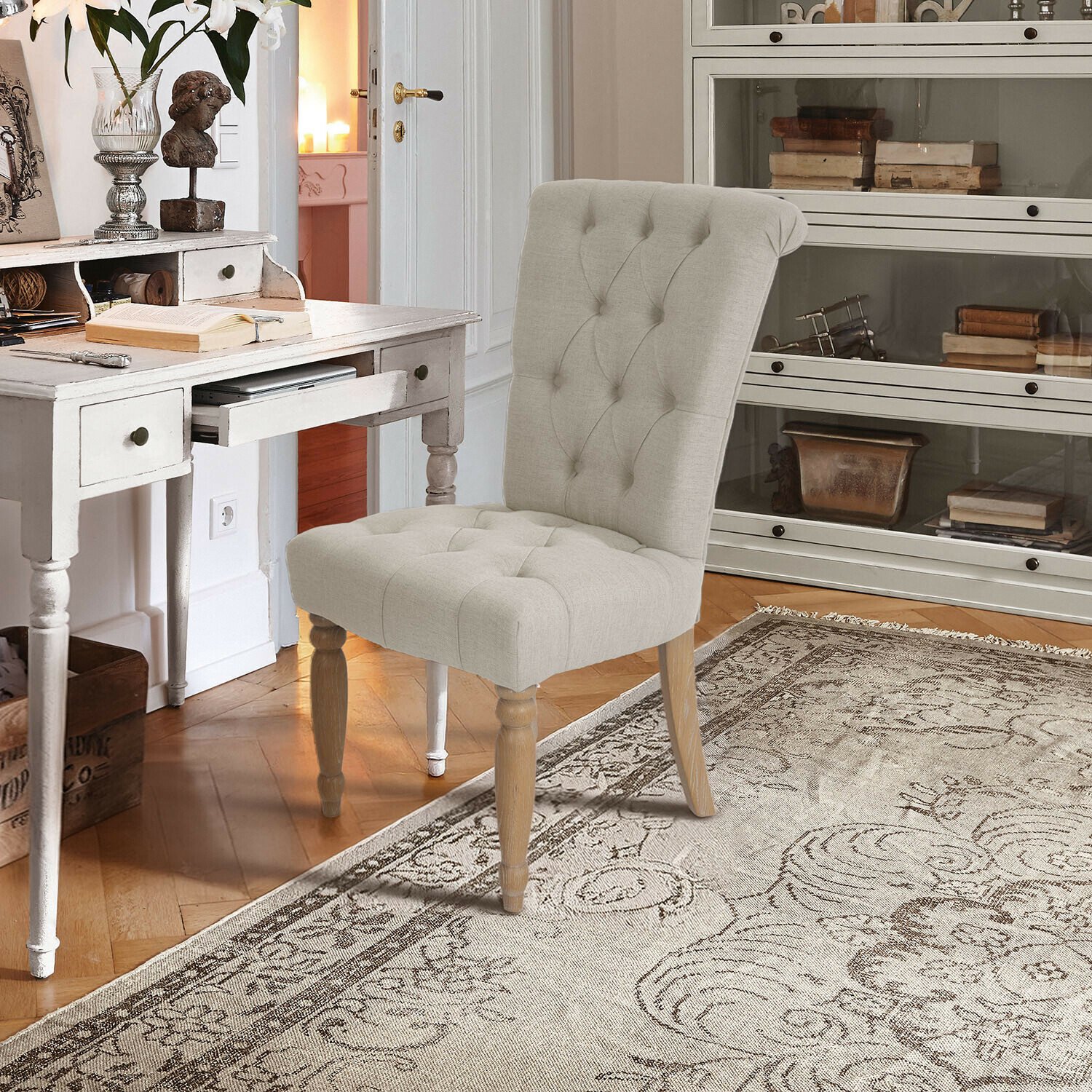 Silla Claville Silla tapizada beige con patas de madera en estilo clásico para oficina o salón