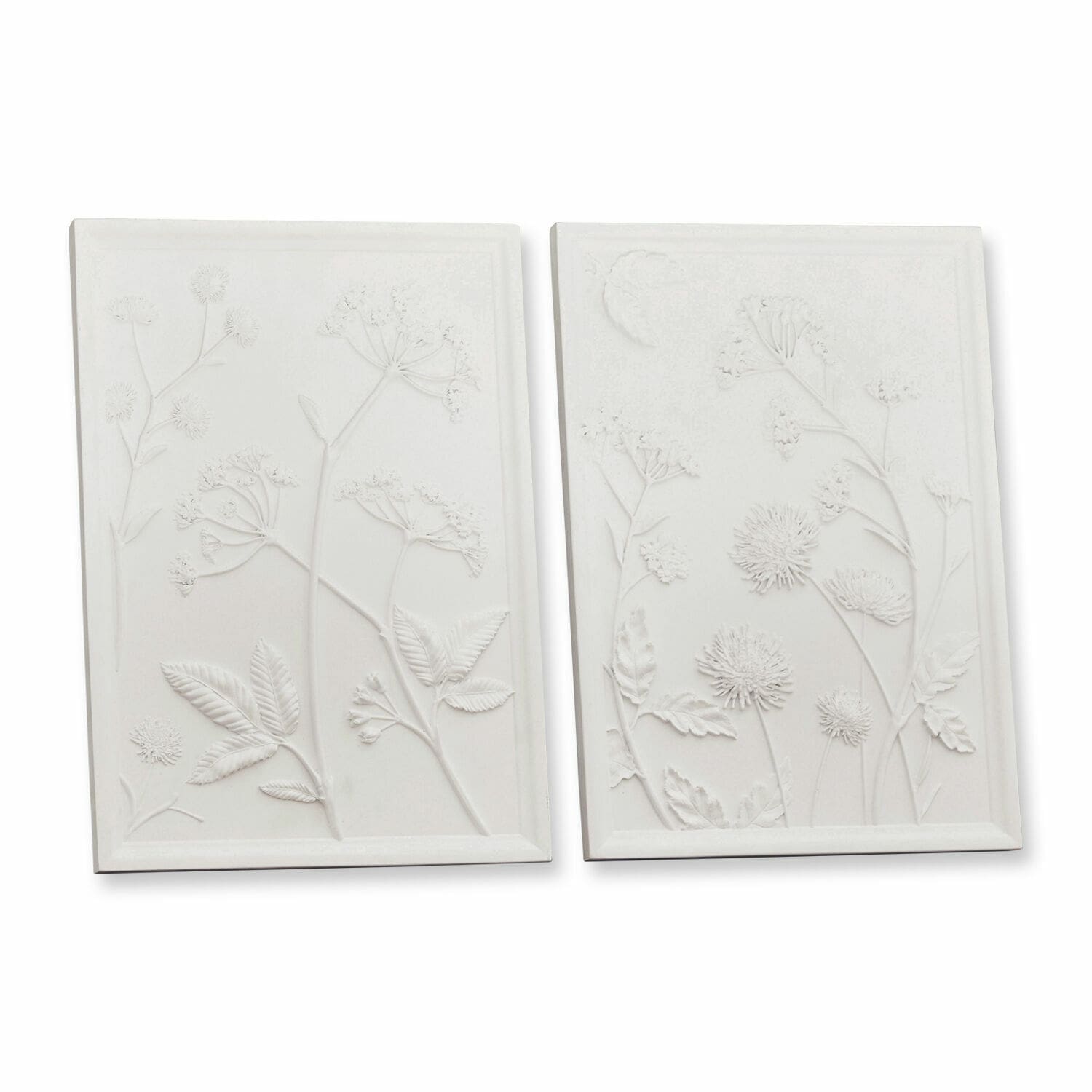 Set de 2 cuadros Carrefour Dos paneles de pared blancos de cerámica con relieve de plantas, decoración natural para interiores