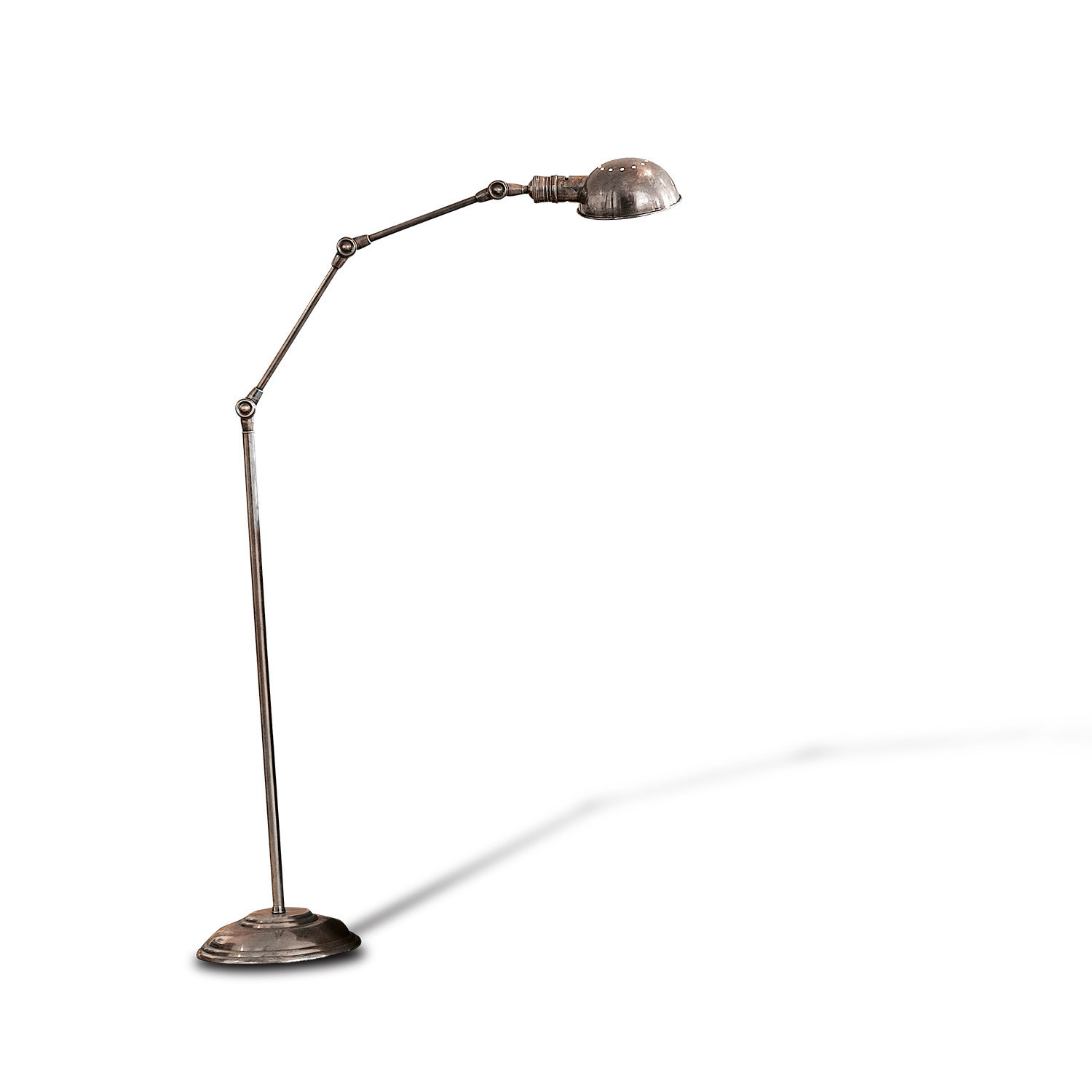Lámpara de pie Tulsa Lámpara de pie ajustable de metal en color plata envejecida para iluminación interior