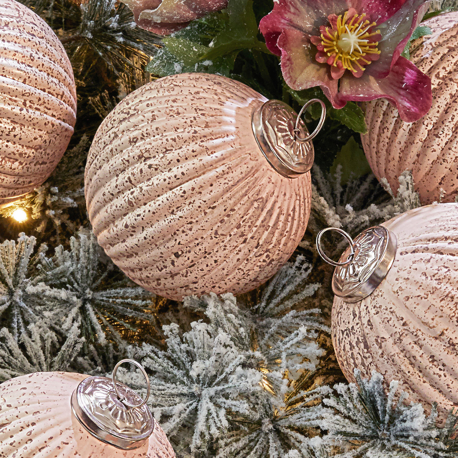 Set de 6 adornos navideños Mane